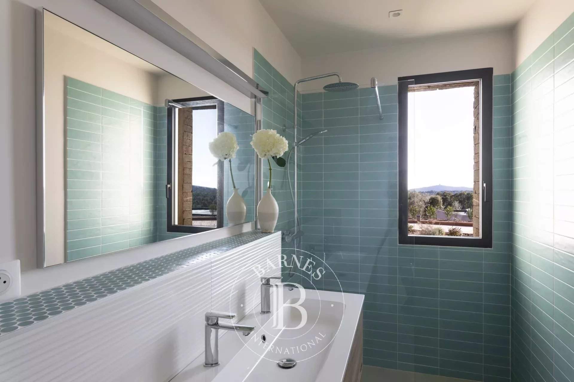 Sainte-Lucie-de-Porto-Vecchio  - Villa 5 Bedrooms - picture 14