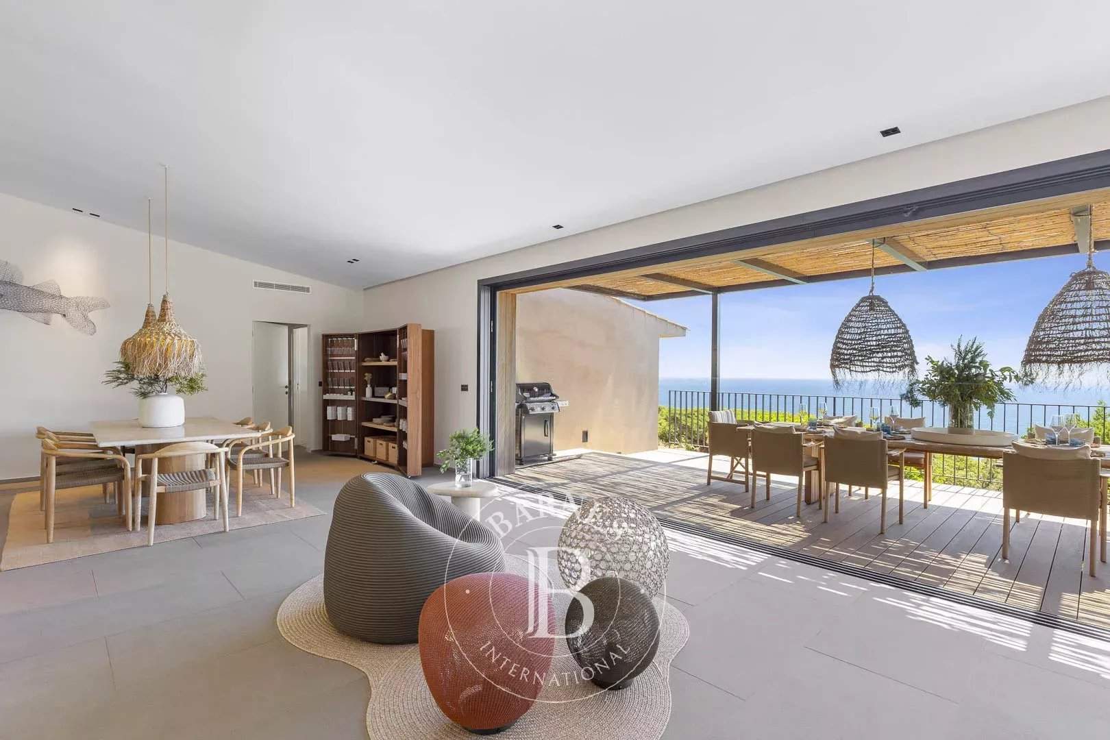Porto-Vecchio, Palombaggia, Villa vue mer panoramique, 6 chambres, piscine chauffée, plage à pied picture 9
