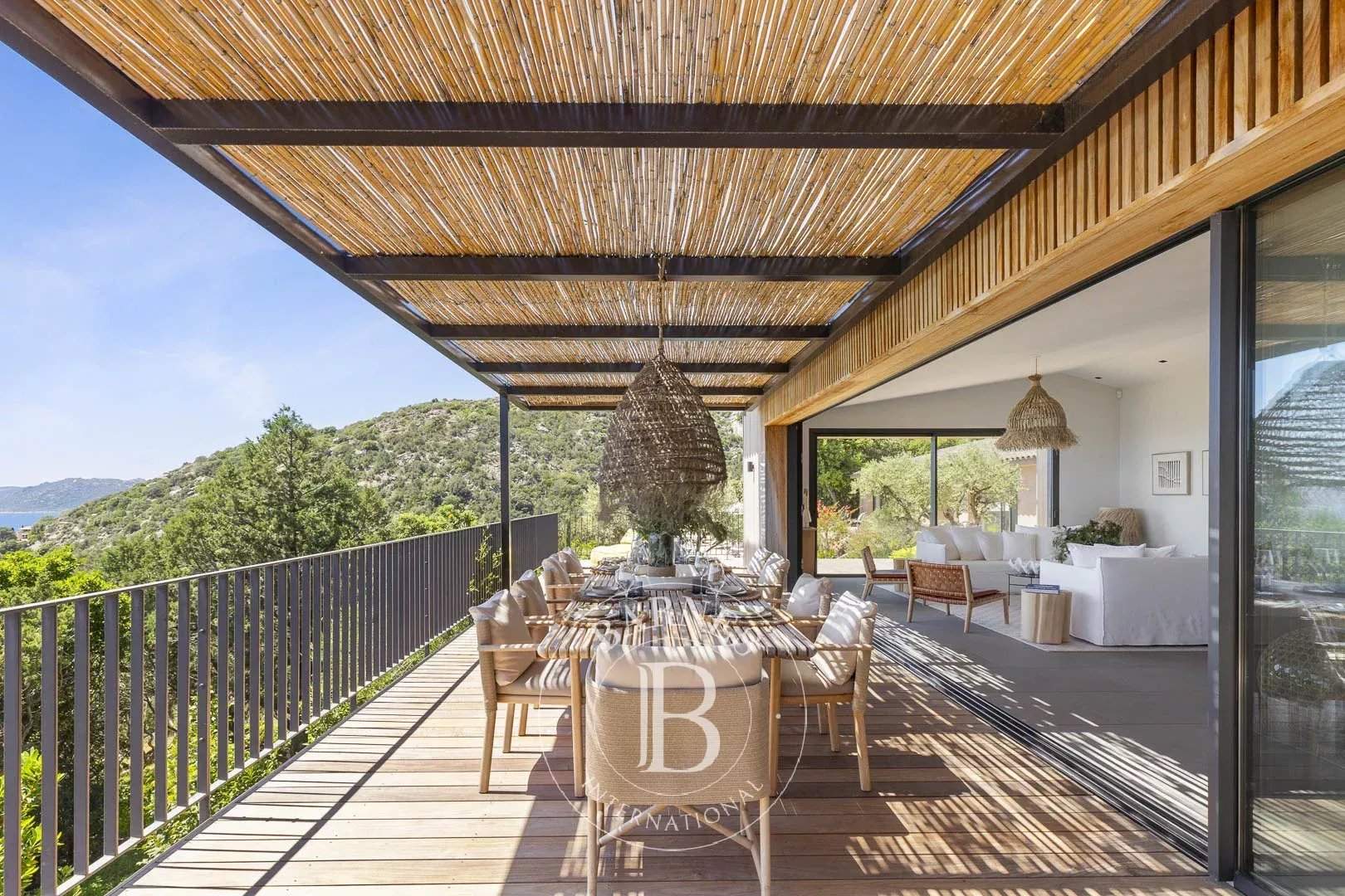 Porto-Vecchio, Palombaggia, Villa vue mer panoramique, 6 chambres, piscine chauffée, plage à pied picture 6