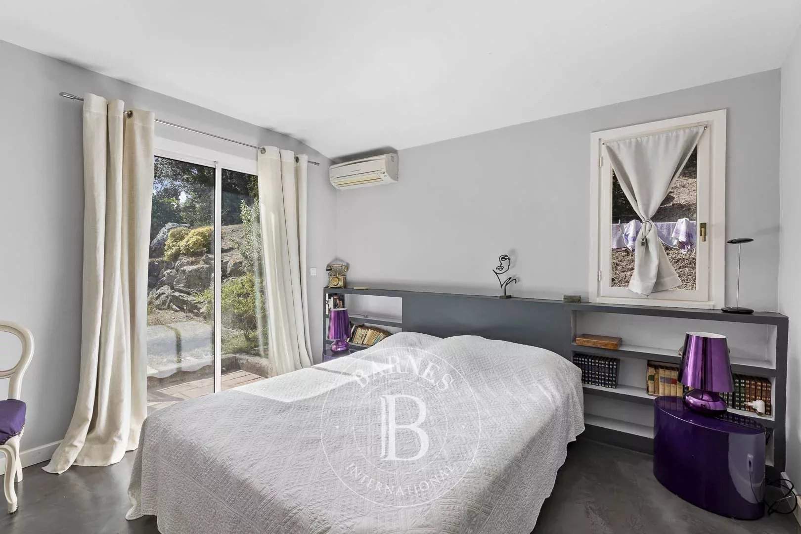 Porto-Vecchio  - Villa  - picture 9