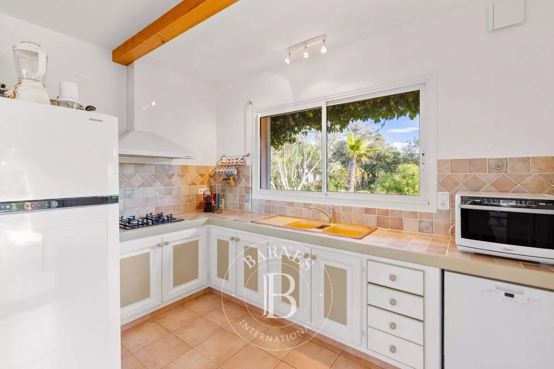 Sainte-Lucie-de-Porto-Vecchio  - Villa 6 Pi&egrave;ces 3 Chambres - picture 7