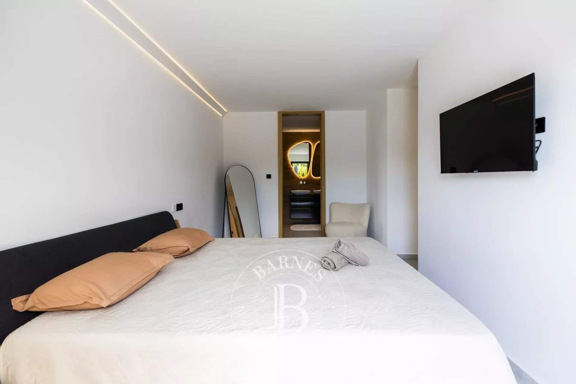 Lecci  - Villa 4 Pi&egrave;ces 3 Chambres - picture 9