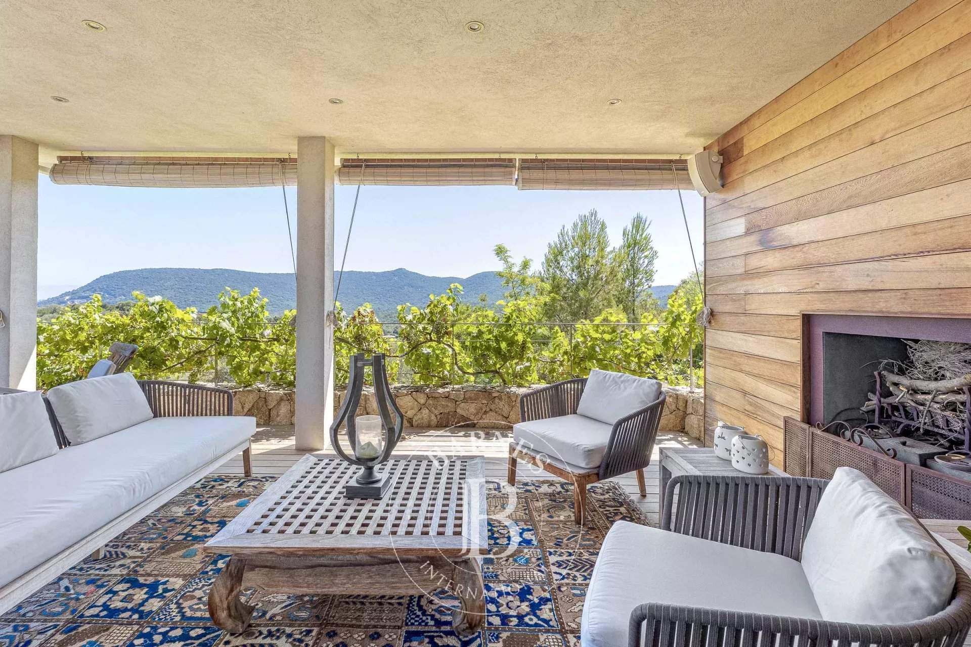 Sainte-Lucie-de-Porto-Vecchio  - Villa 5 Bedrooms - picture 5