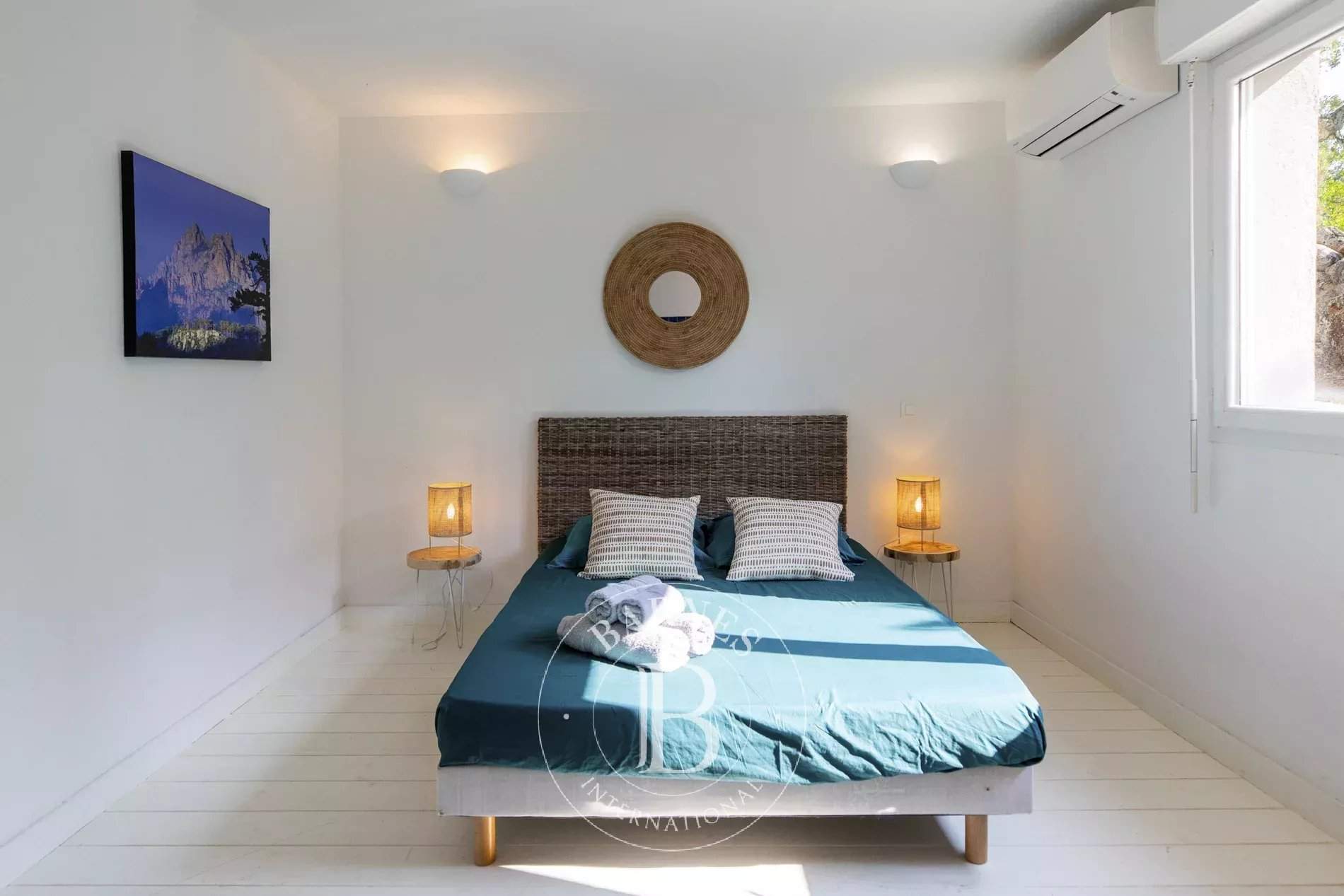 Sainte-Lucie-de-Porto-Vecchio  - Villa 9 Pi&egrave;ces 8 Chambres - picture 20