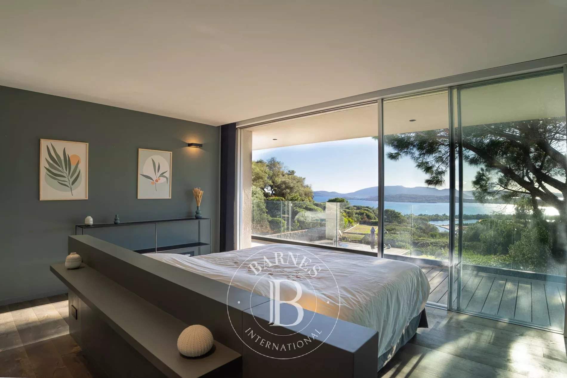 Porto Vecchio, Arasu, 6-Bedroom Villa, Sea View, Pool, Near the Beach picture 8