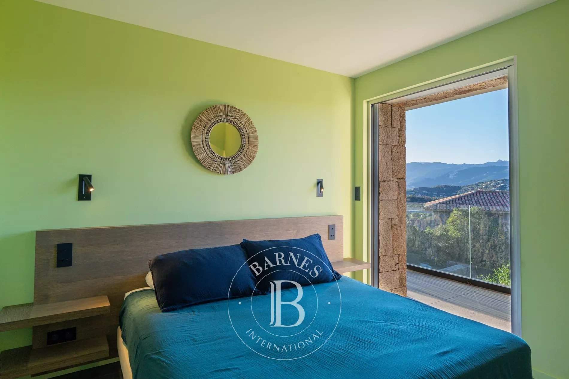 Porto Vecchio, Arasu, 6-Bedroom Villa, Sea View, Pool, Near the Beach picture 9