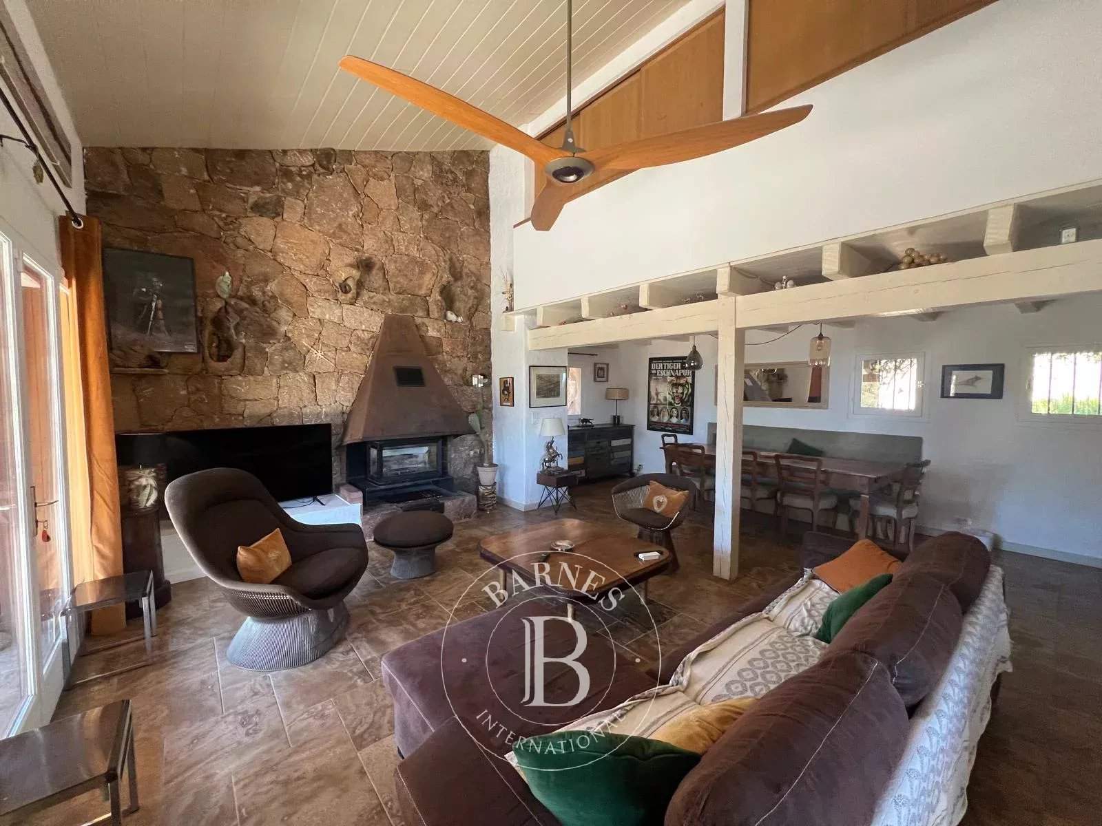 Porto-Vecchio, Palombaggia, 4 Bedroom Villa with Pool, Sea View and Close to the Beach picture 2