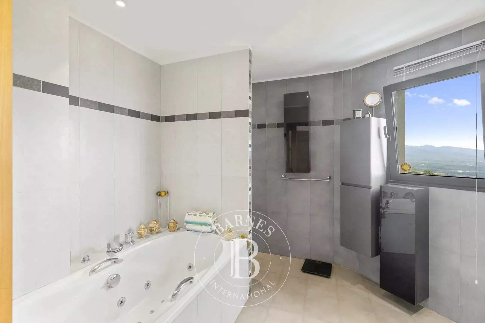 Porto-Vecchio  - Villa 6 Bedrooms - picture 7