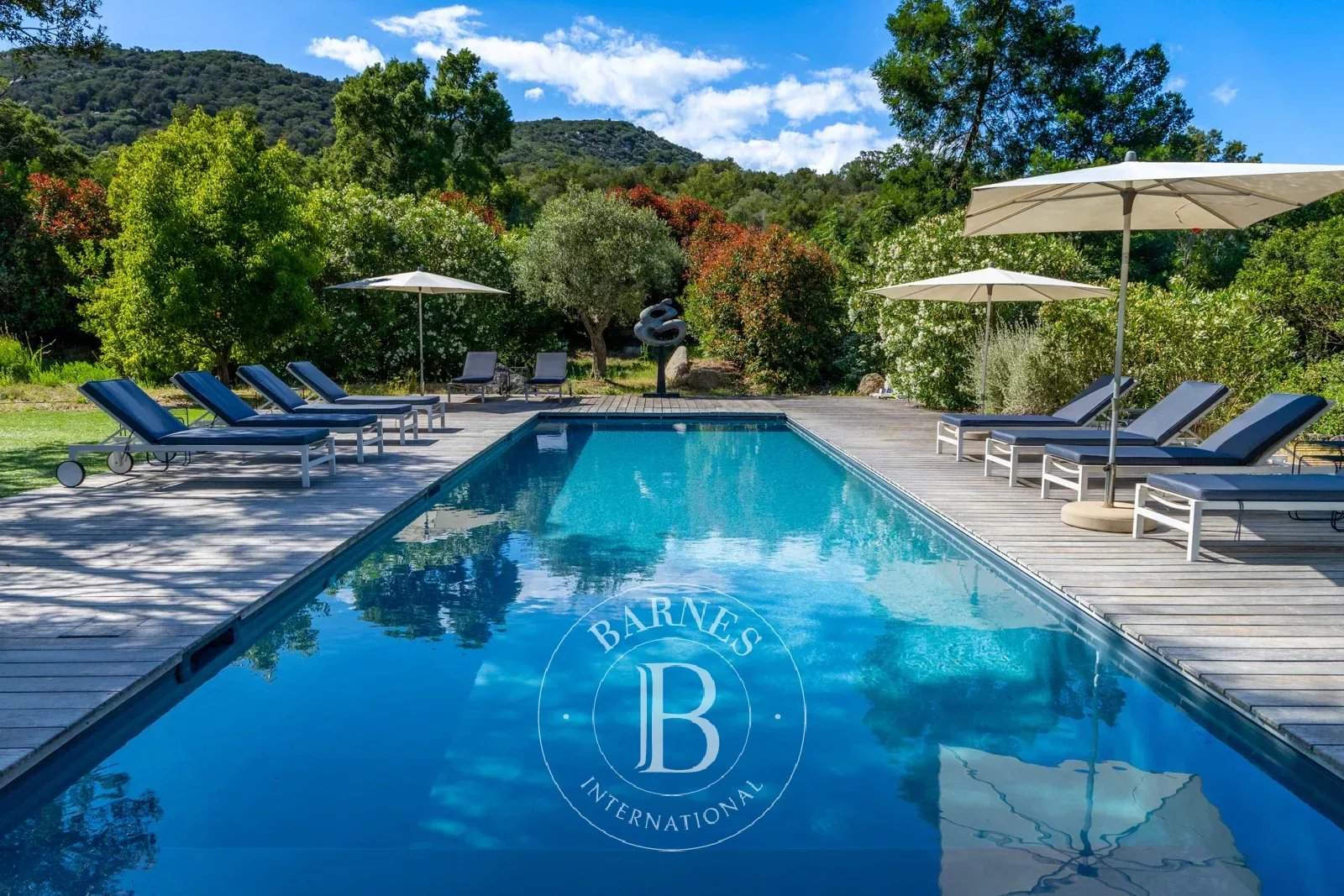 Sainte-Lucie-de-Porto-Vecchio  - Villa 6 Pi&egrave;ces 5 Chambres - picture 4