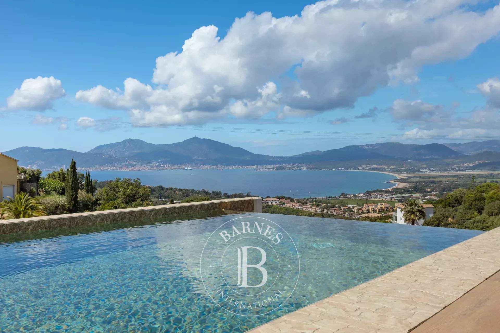 Porticcio  - Maison 8 Pi&egrave;ces - picture 4