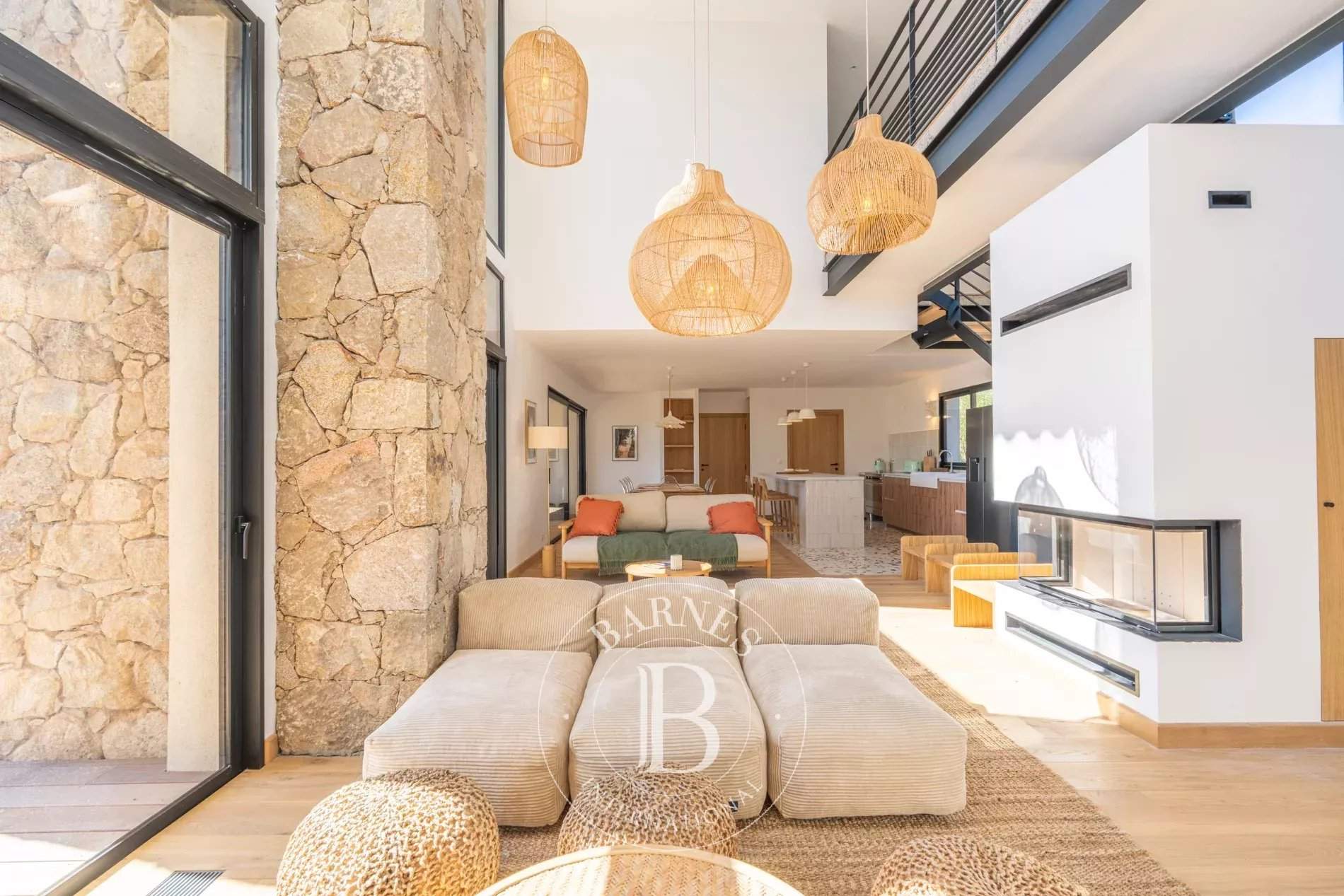 Sainte-Lucie-de-Porto-Vecchio  - Villa 6 Pi&egrave;ces 4 Chambres - picture 6