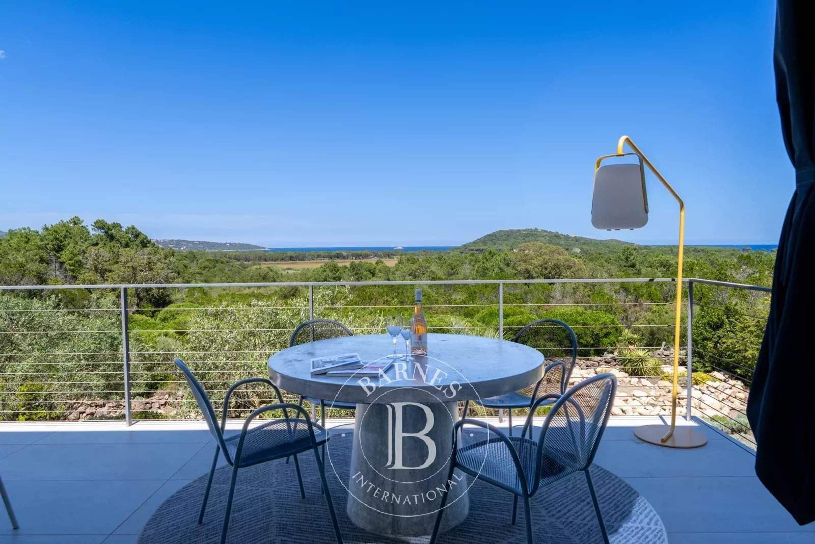 Sainte-Lucie-de-Porto-Vecchio  - Villa 6 Pi&egrave;ces 5 Chambres - picture 6