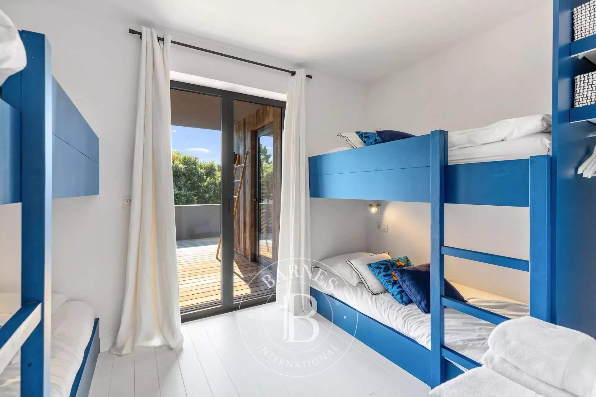 Porto-Vecchio  - Villa 6 Pi&egrave;ces 4 Chambres - picture 10