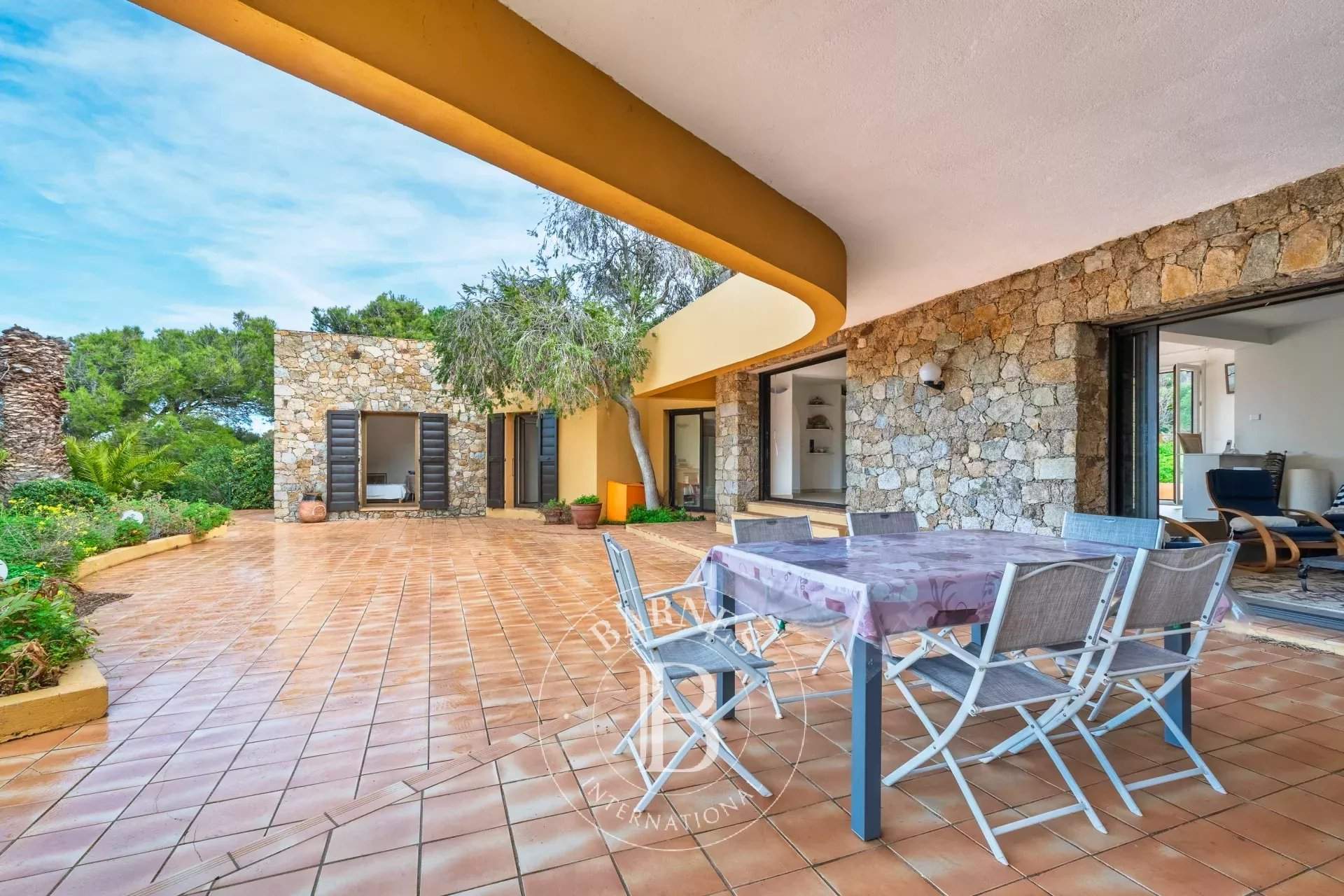 L'Île-Rousse  - Villa 6 Pi&egrave;ces 4 Chambres - picture 3
