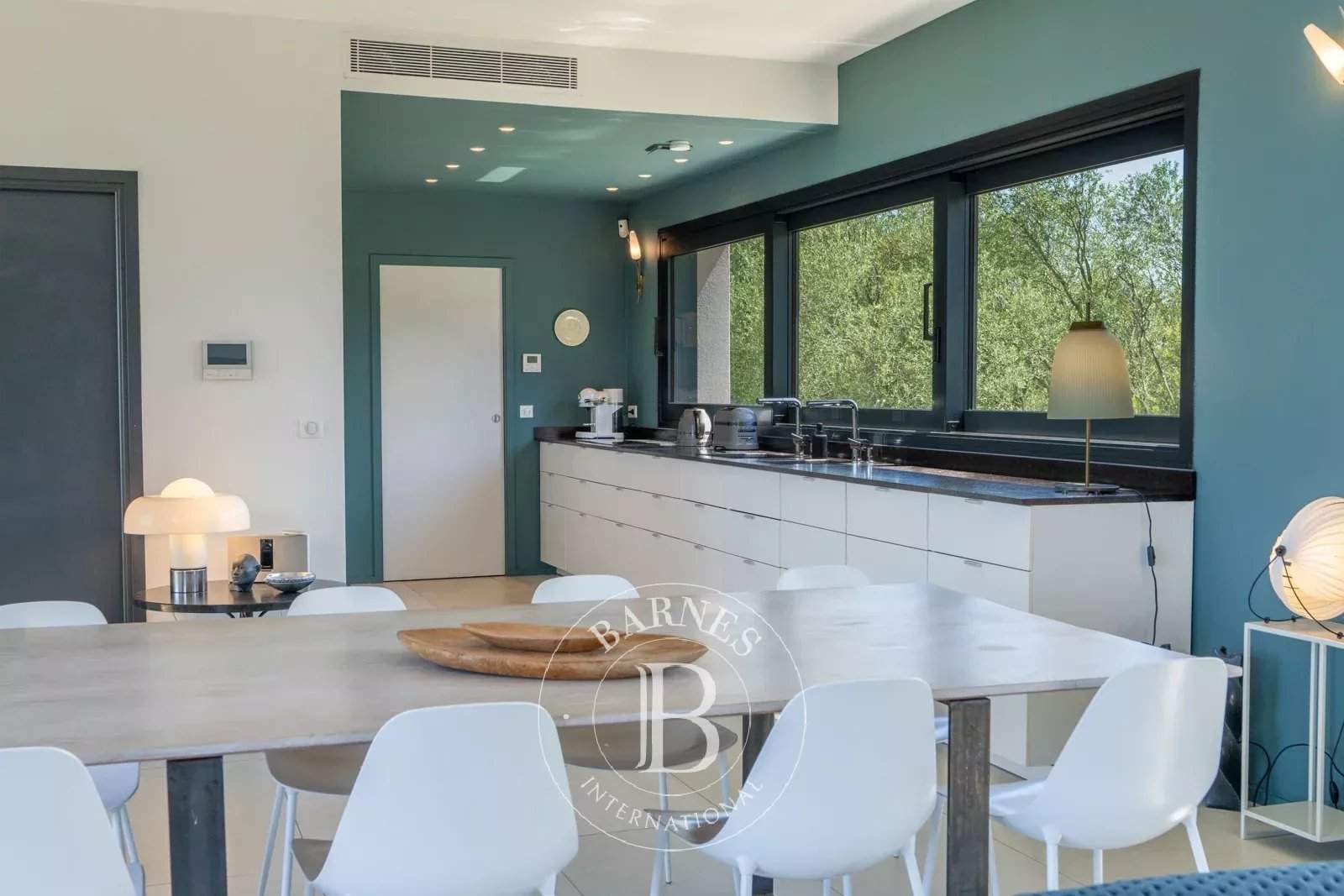 Sainte-Lucie-de-Porto-Vecchio  - Villa 6 Pi&egrave;ces 5 Chambres - picture 11