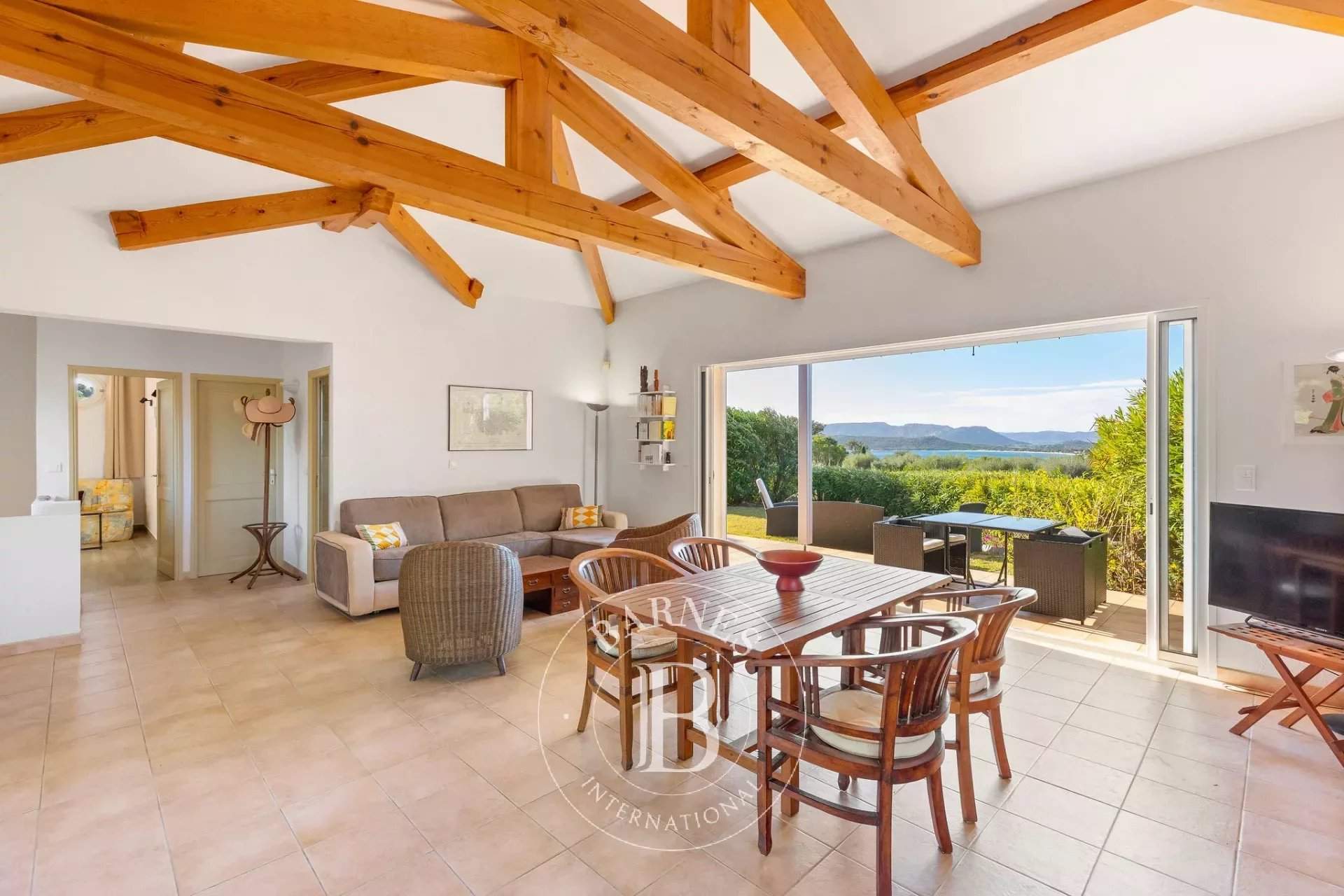 Sainte-Lucie-de-Porto-Vecchio  - Villa 6 Pi&egrave;ces 3 Chambres - picture 5