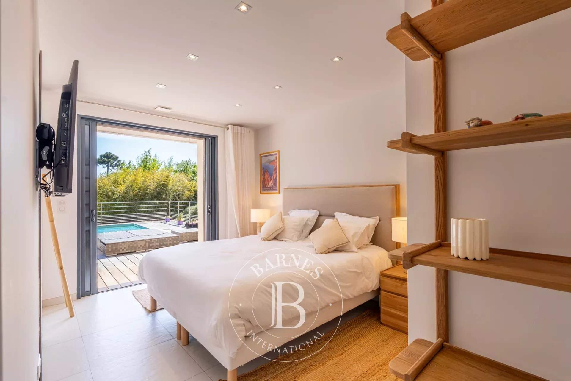 Porto Vecchio, Cala Rossa, Villa A Maredda, 5 bedrooms, swimming pool and nearby the beach, RL177 picture 13