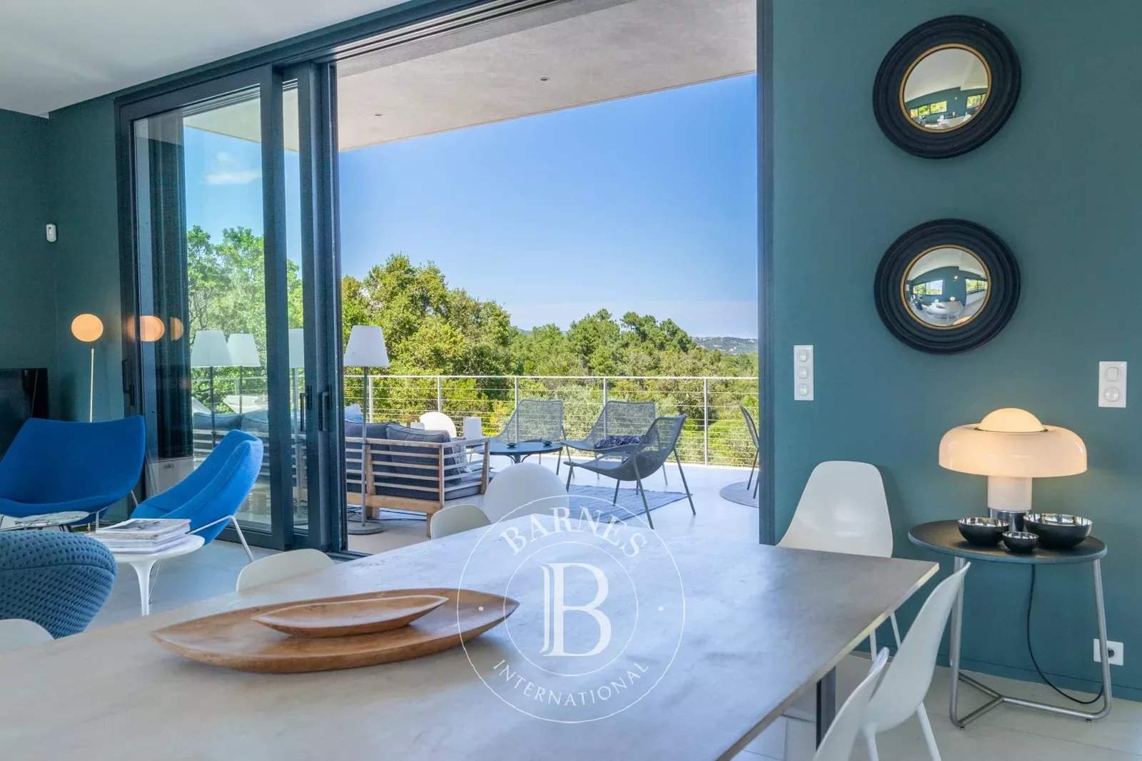 Sainte-Lucie-de-Porto-Vecchio  - Villa 6 Pi&egrave;ces 5 Chambres - picture 8