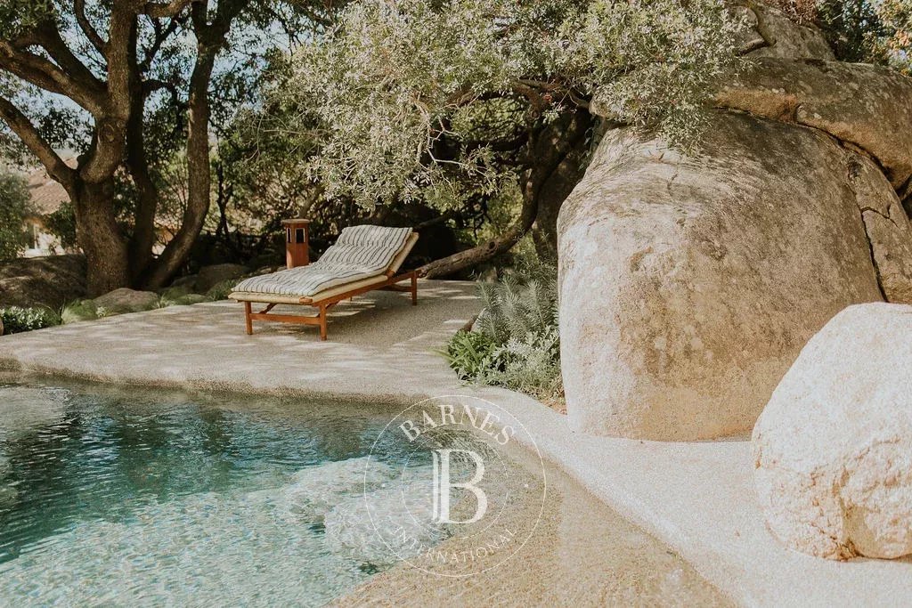 Cala Rossa Estate, 5-bedroom villa, pool, close to the beach picture 1