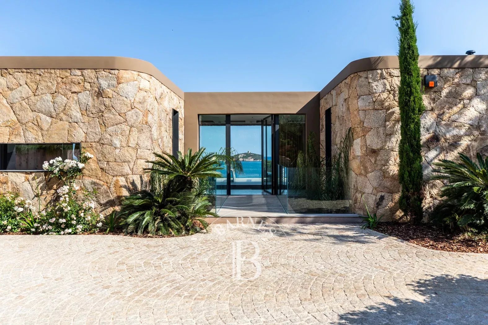 Caramontino, 7 bedroom villa, swimming pool, sea view, beach on foot picture 1