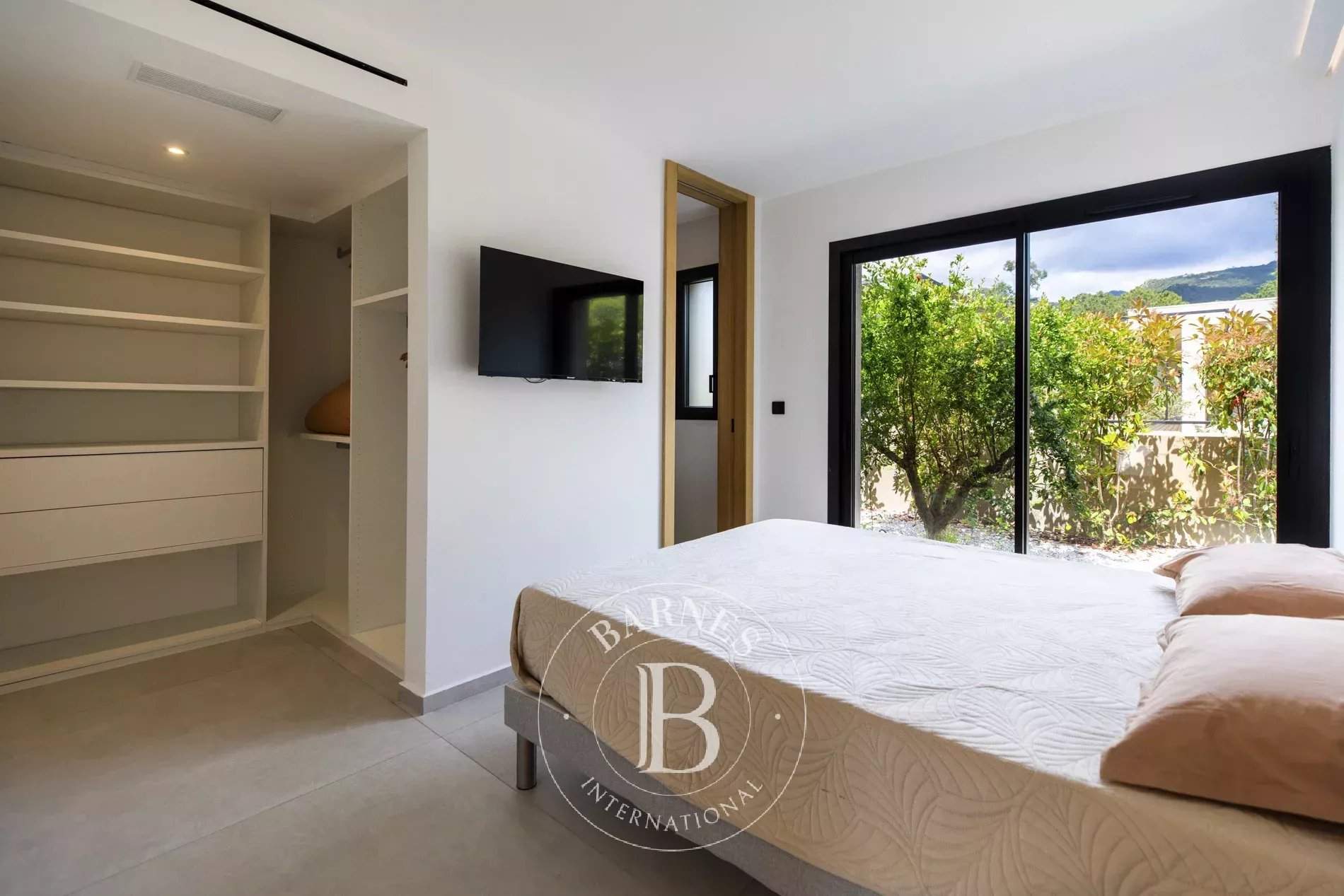 Lecci  - Villa 4 Pi&egrave;ces 3 Chambres - picture 12