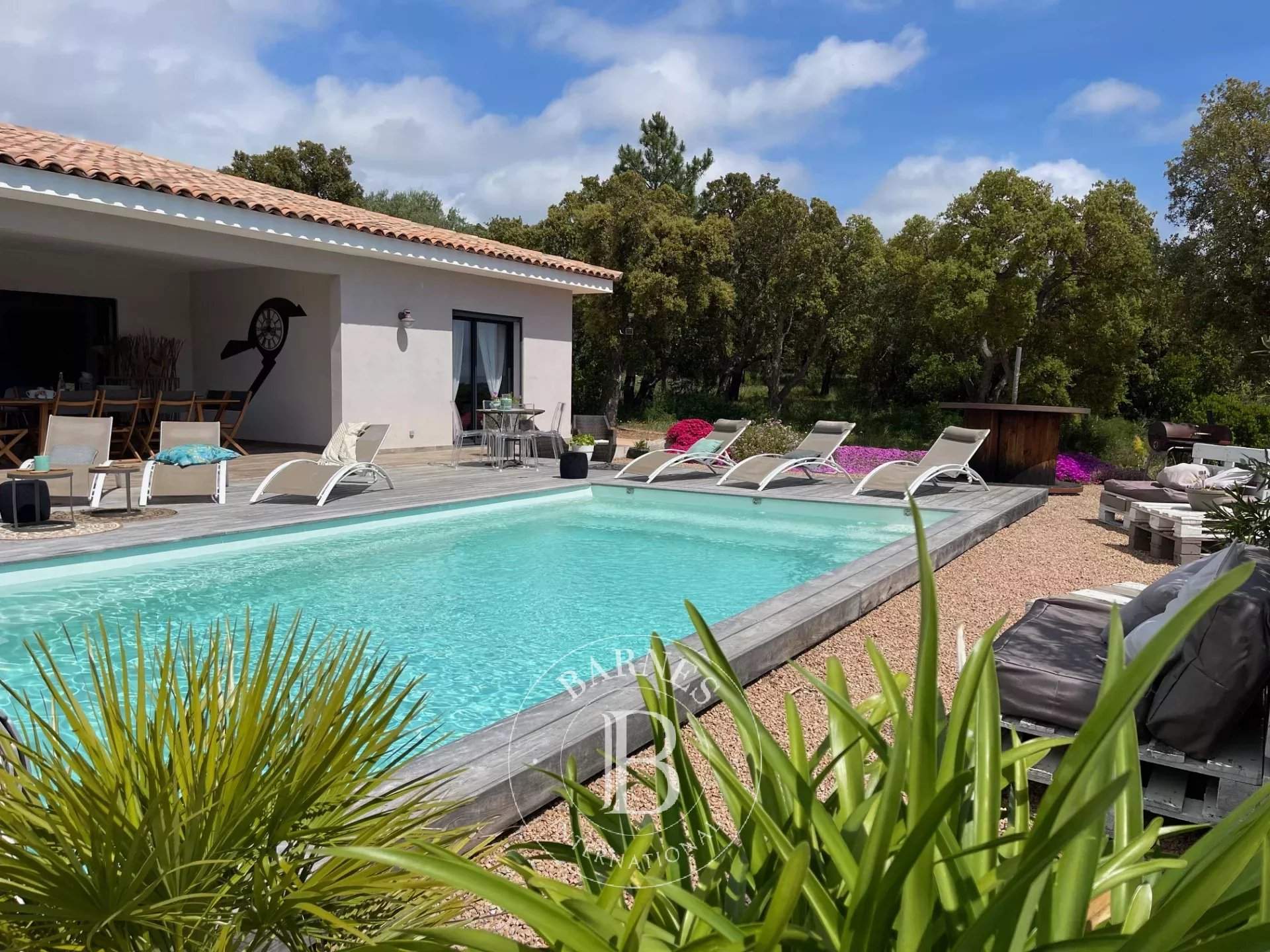 Sainte-Lucie-de-Porto-Vecchio  - Villa 5 Pièces 4 Chambres - picture 2