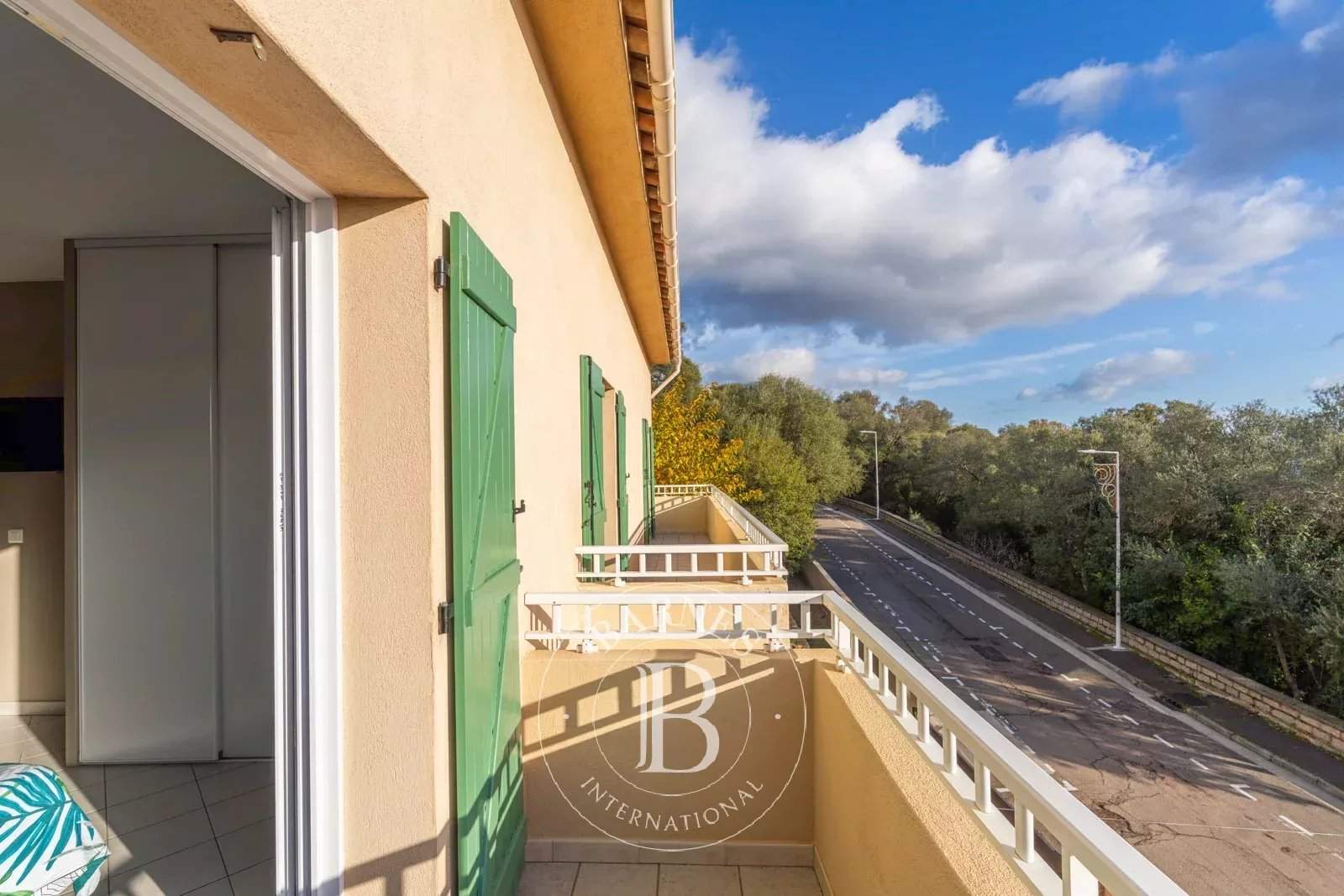 Porto-Vecchio  - Villa 5 Pi&egrave;ces 4 Chambres - picture 11