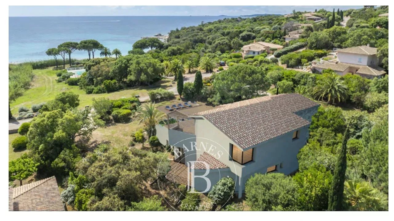 Sainte-Lucie-de-Porto-Vecchio  - Villa 8 Pi&egrave;ces 5 Chambres - picture 16