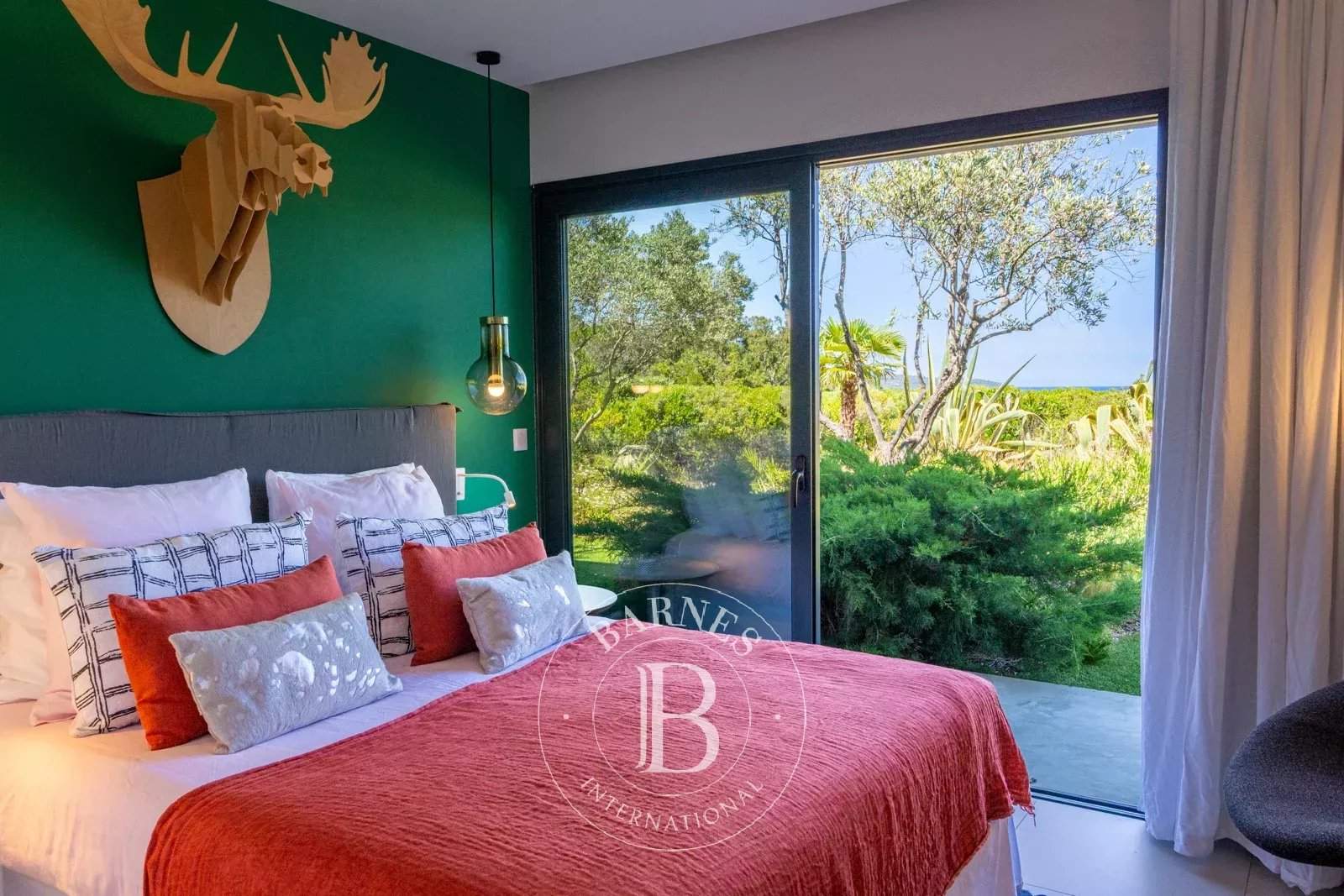 Sainte-Lucie-de-Porto-Vecchio  - Villa 6 Pi&egrave;ces 5 Chambres - picture 20