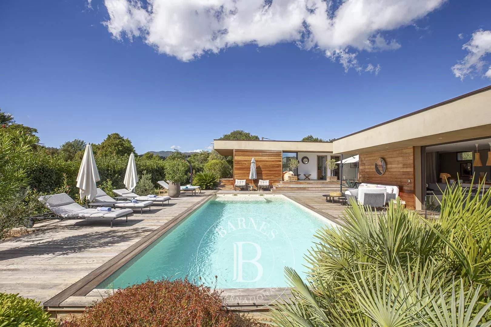 Sainte-Lucie-de-Porto-Vecchio  - Villa 4 Bedrooms - picture 2