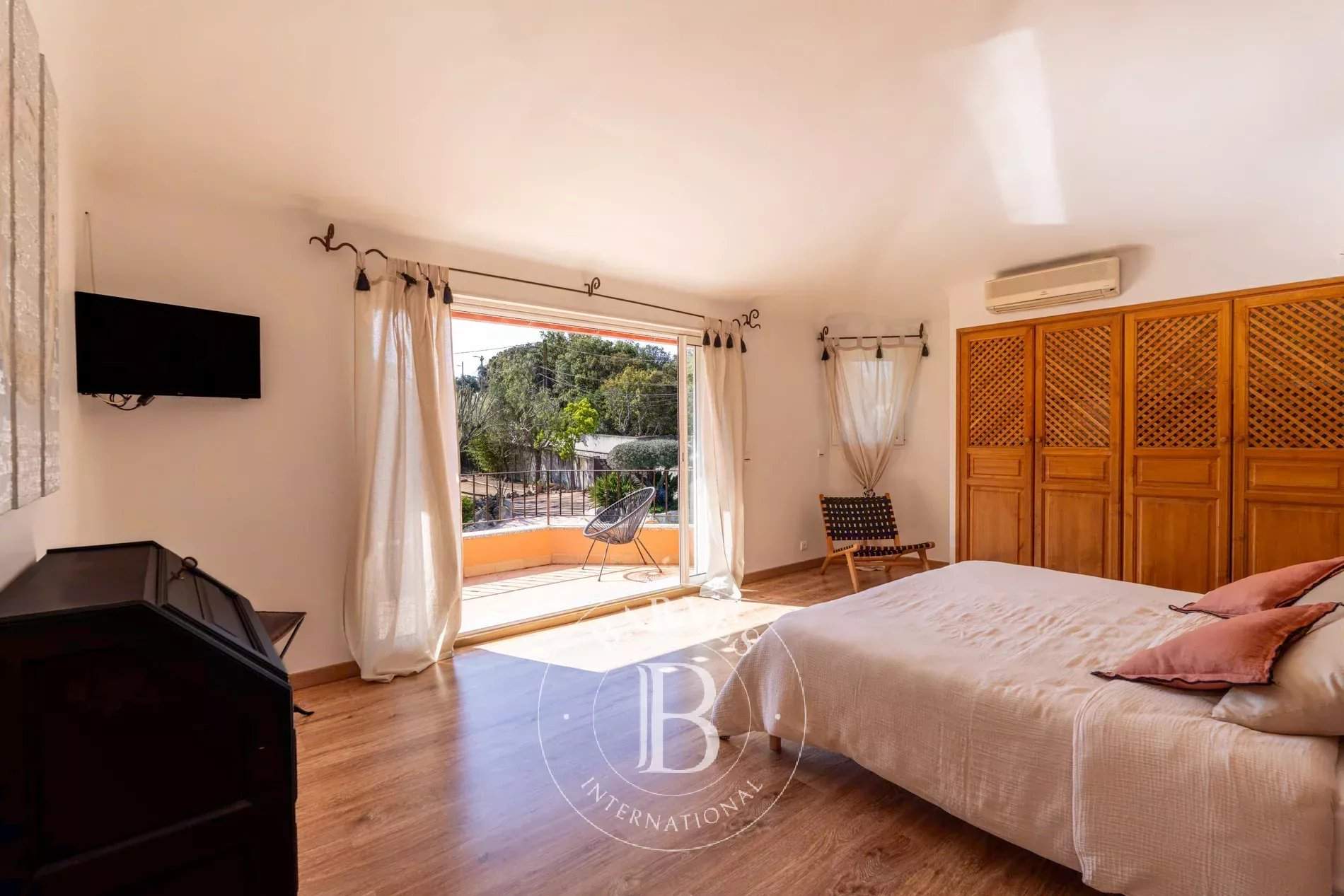 Porto-Vecchio  - Villa  - picture 5