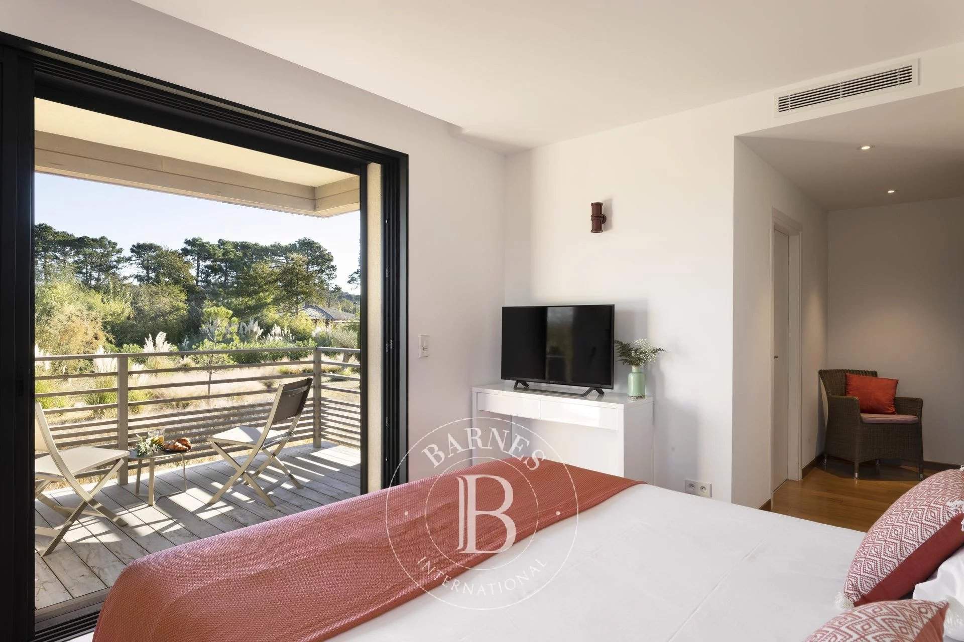 Porto-Vecchio  - Villa 7 Bedrooms - picture 15