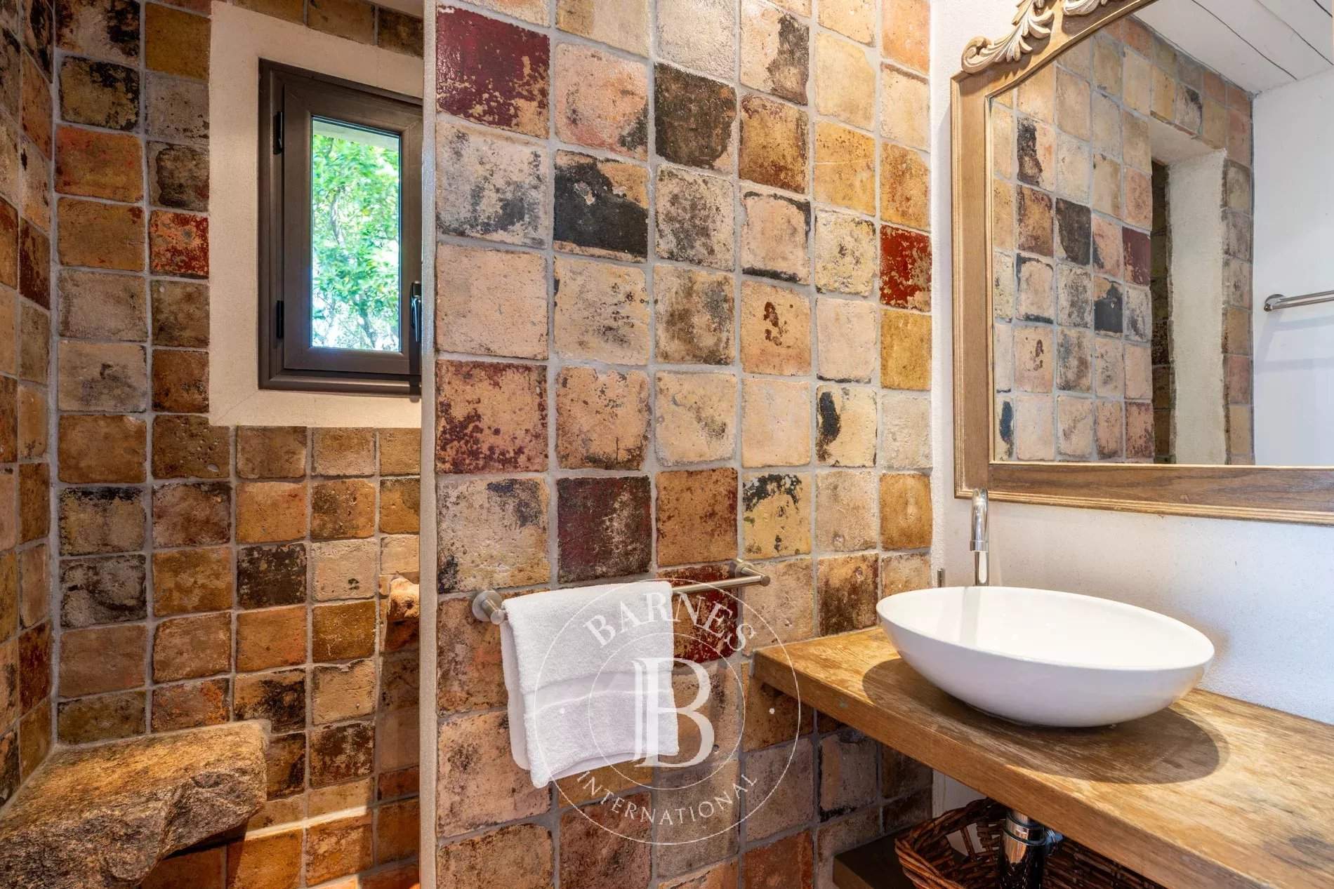 Bonifacio  - Property  - picture 16