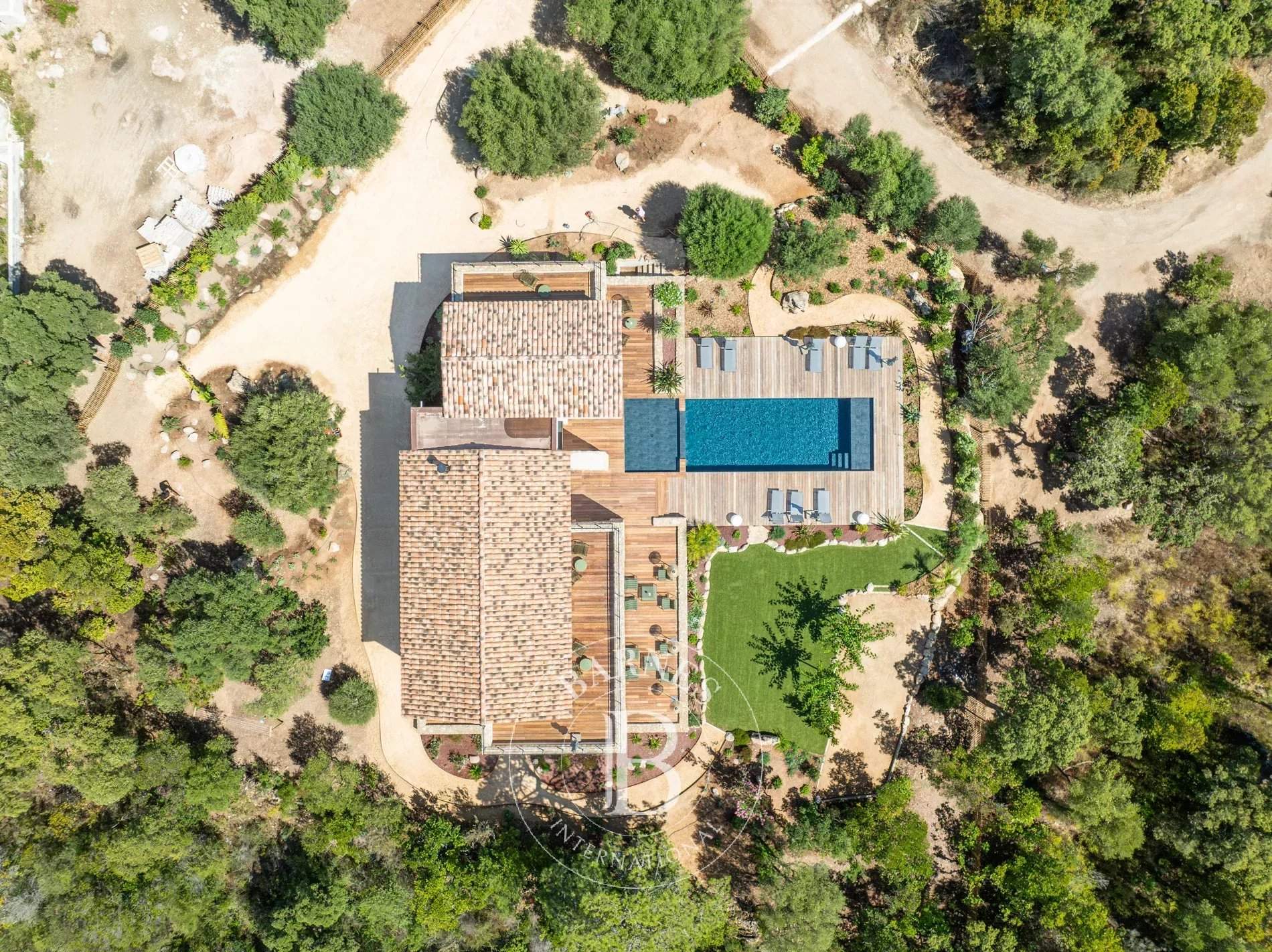 Sainte-Lucie-de-Porto-Vecchio  - Villa 6 Pi&egrave;ces 4 Chambres - picture 20