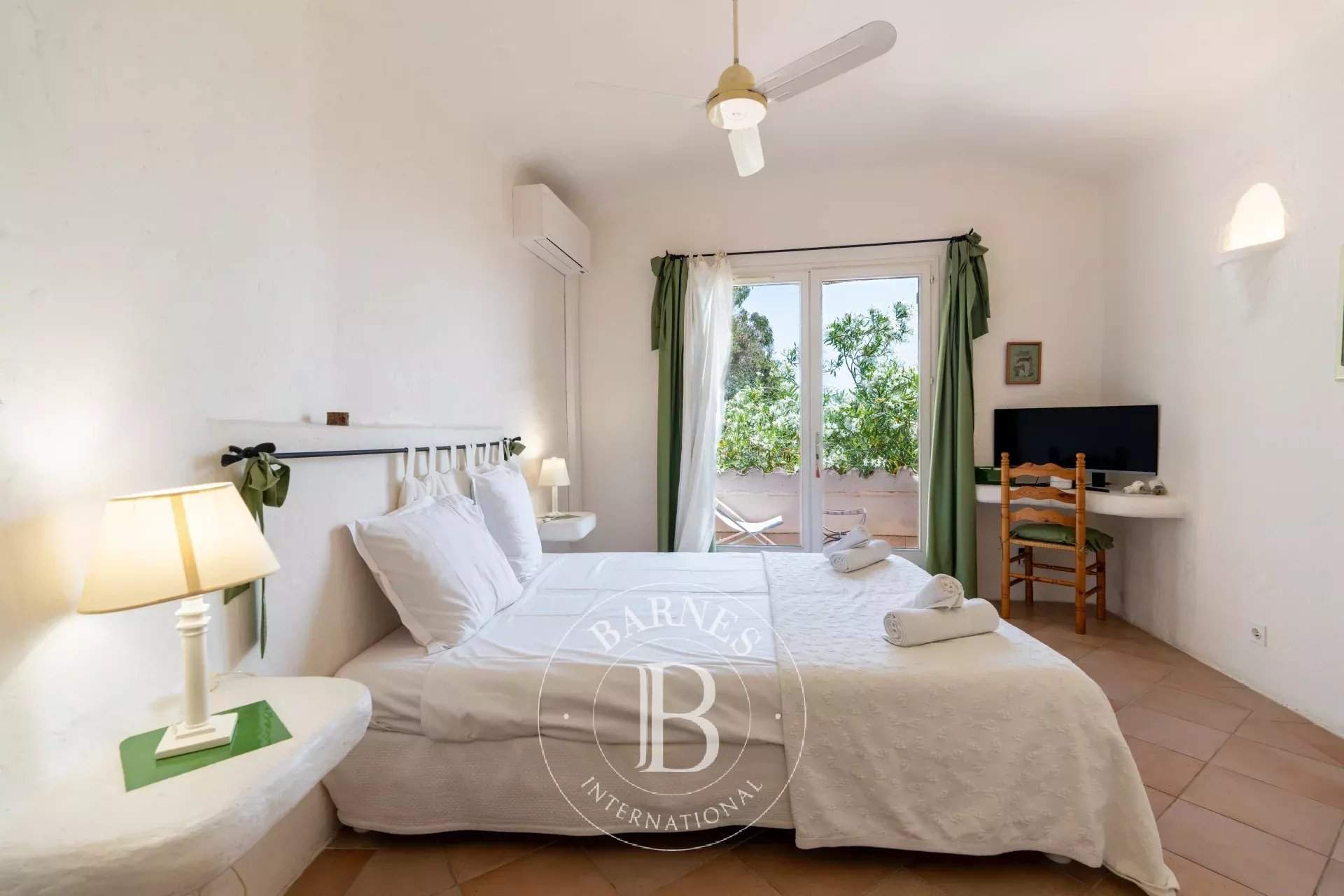 Porto-Vecchio  - Villa 6 Bedrooms - picture 9