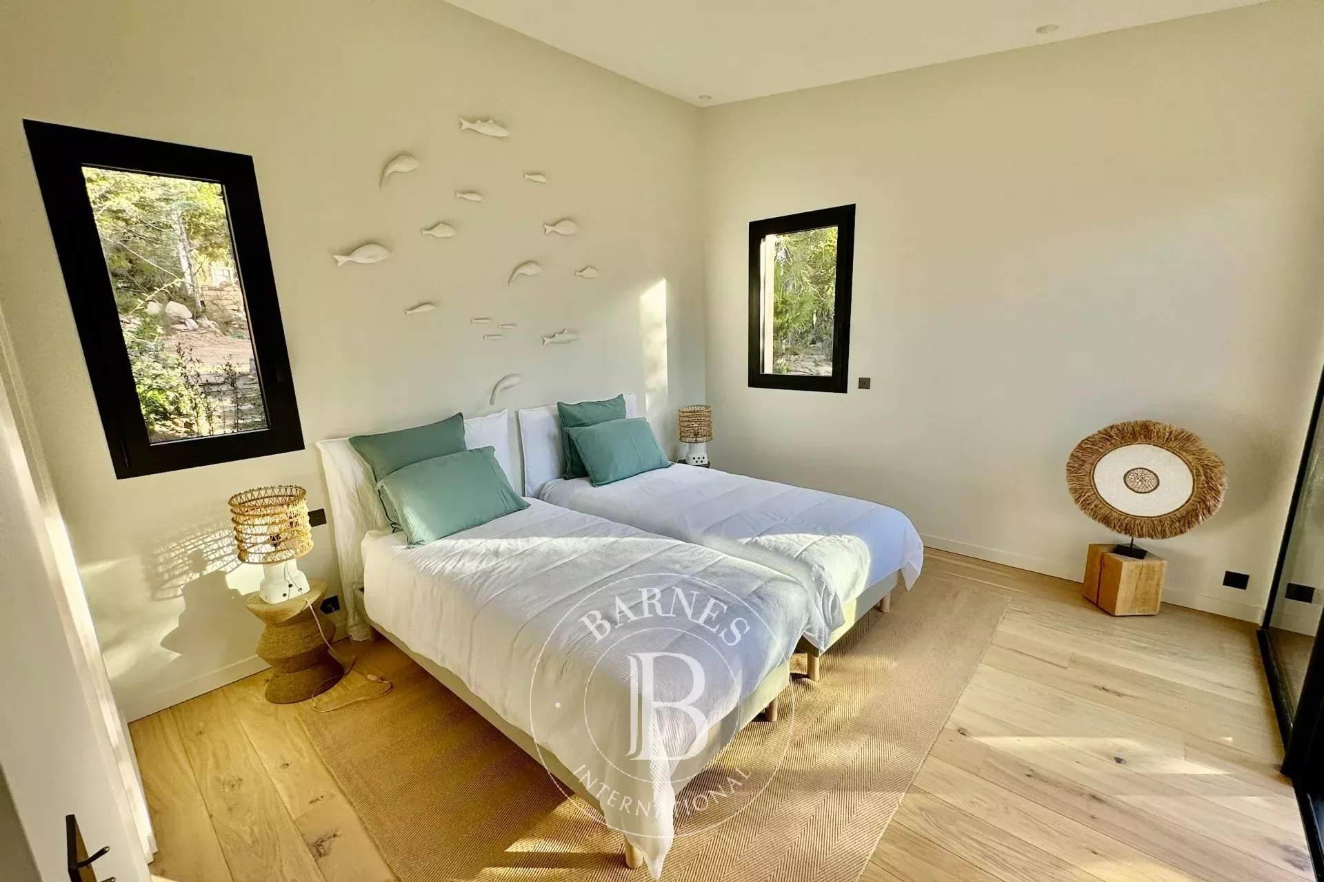 Porto-Vecchio, Palombaggia, Villa vue mer panoramique, 6 chambres, piscine chauffée, plage à pied picture 17