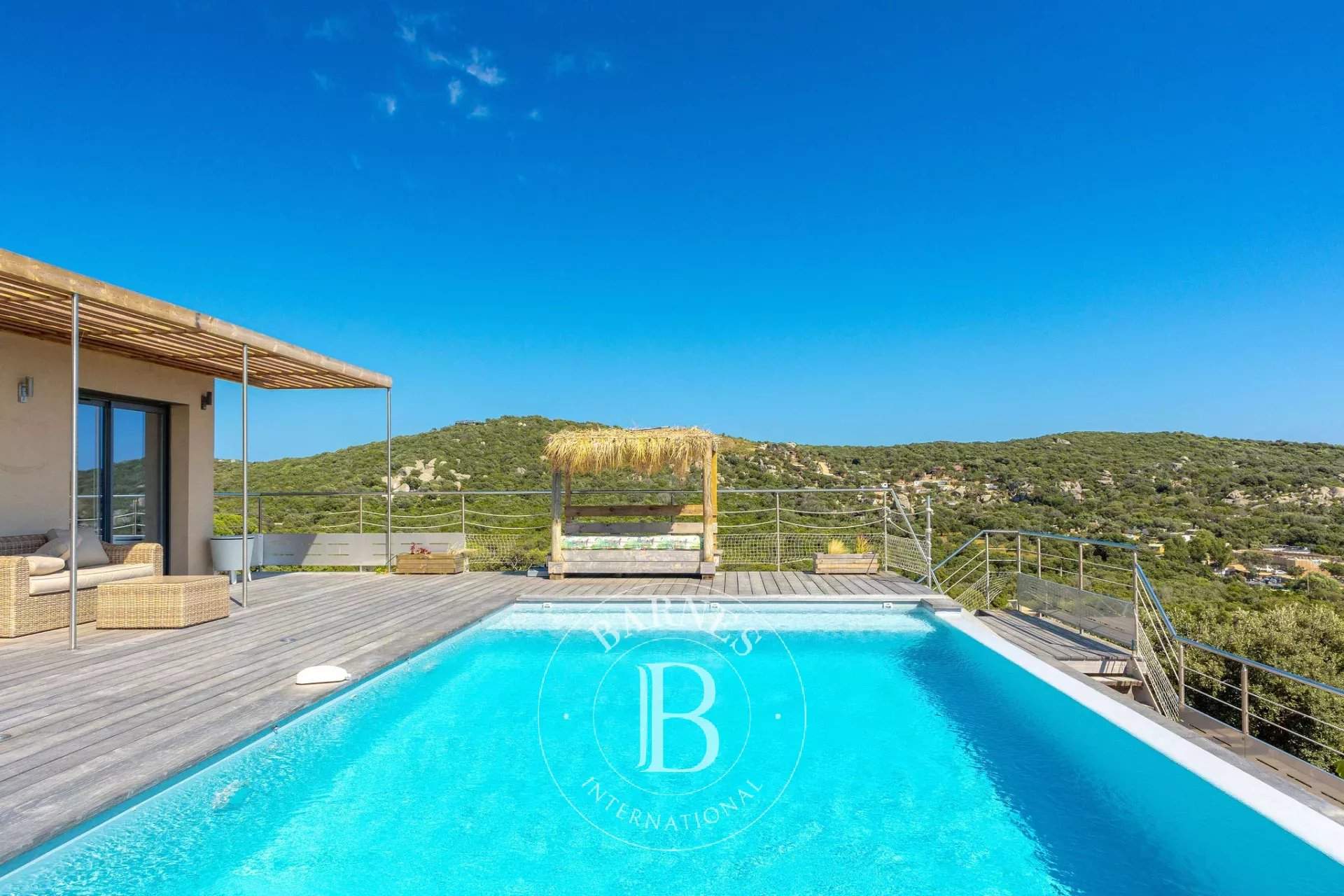 Pianottoli-Caldarello, Villa with Panoramic Sea Views, 7 Bedrooms, Pool, Jacuzzi, Walking Distance to the Beach picture 2