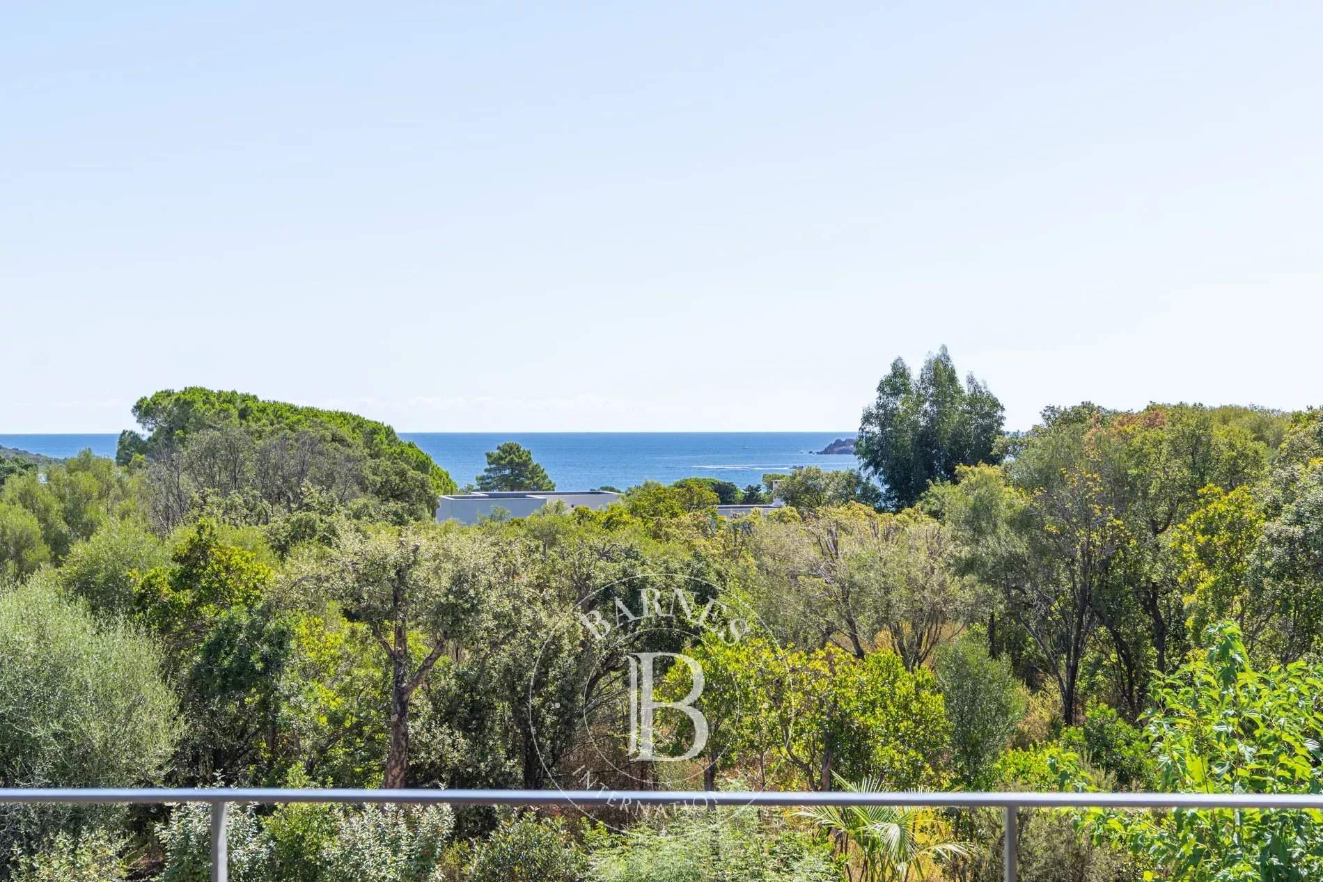 Sainte-Lucie-de-Porto-Vecchio  - Villa 6 Pi&egrave;ces 4 Chambres - picture 12