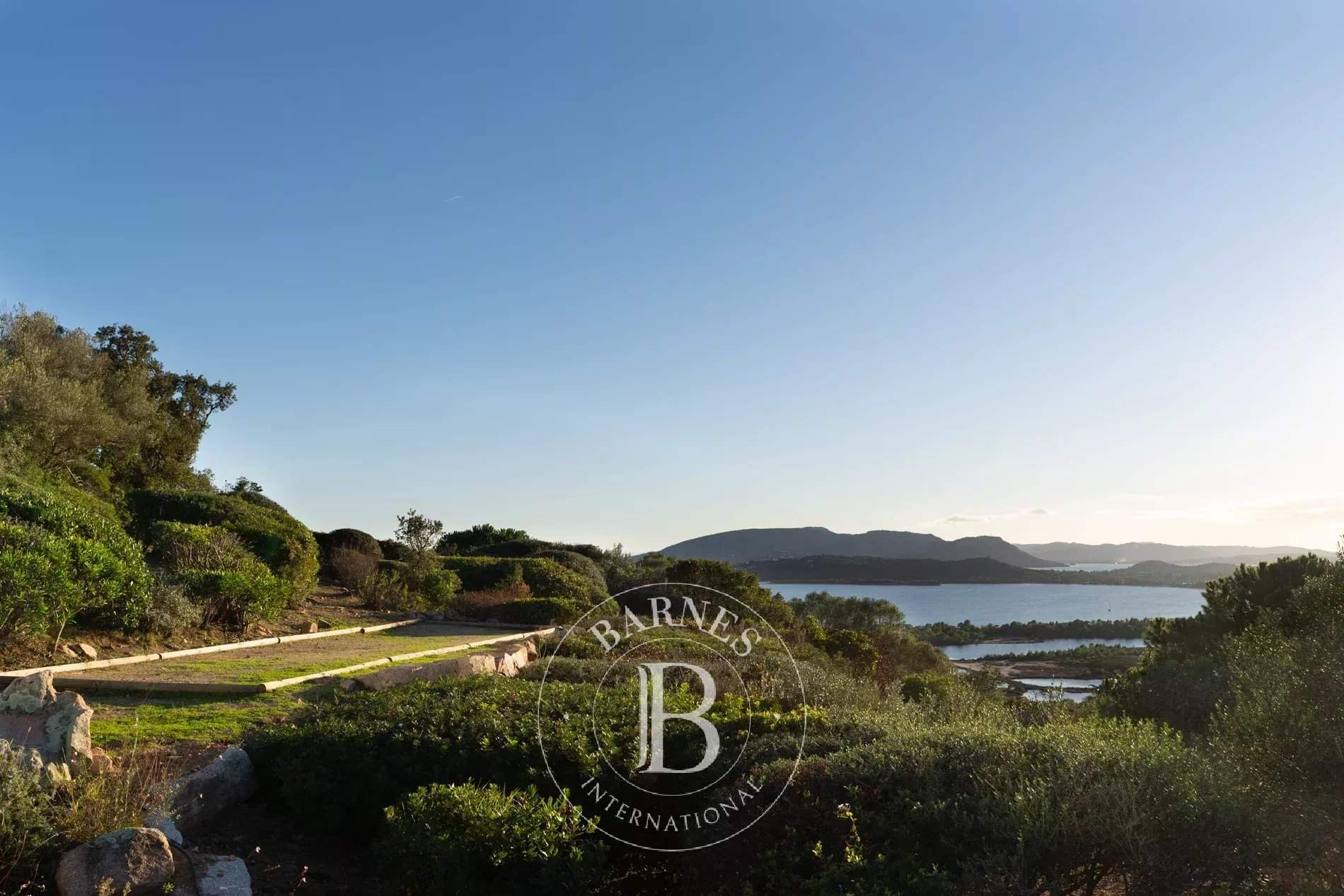 Porto Vecchio, Arasu, 6-Bedroom Villa, Sea View, Pool, Near the Beach picture 1