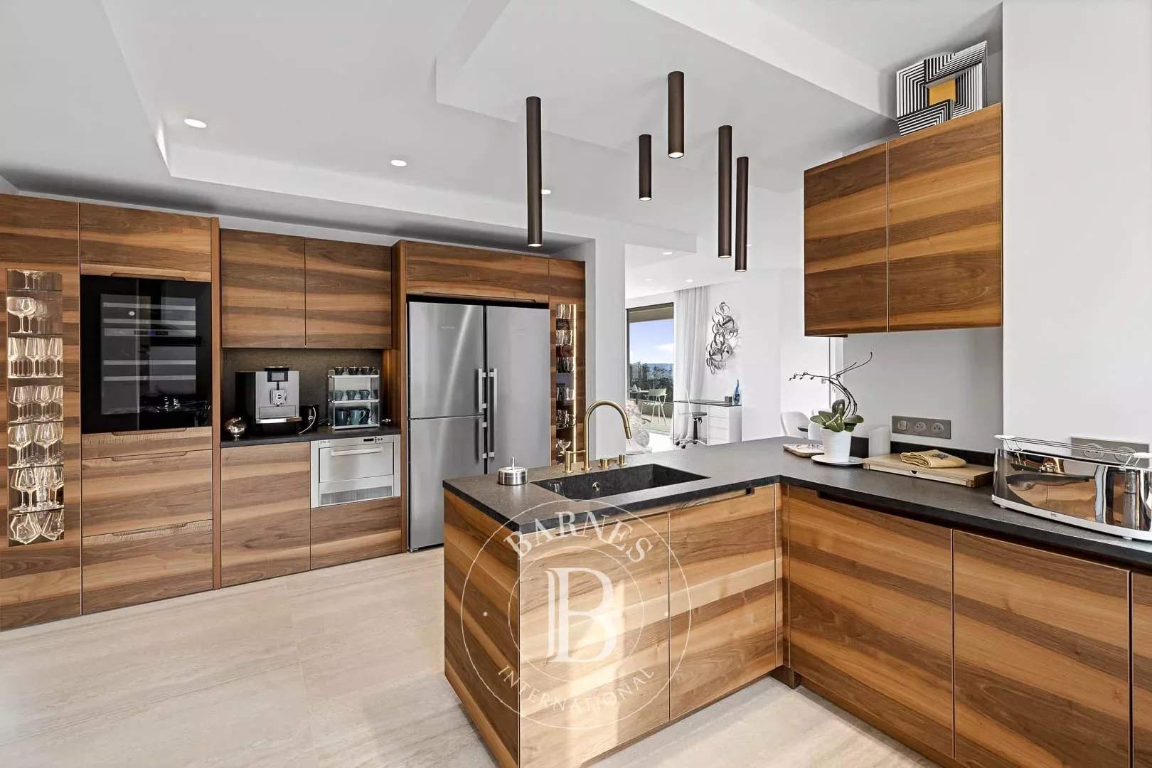 Favone, Villa, Vue mer panoramique, 7 chambres, proche plage, piscine, Cinéma, Salle de sport, Sauna, Hammam, Salle d'arcade, Terrain de pétanque picture 5