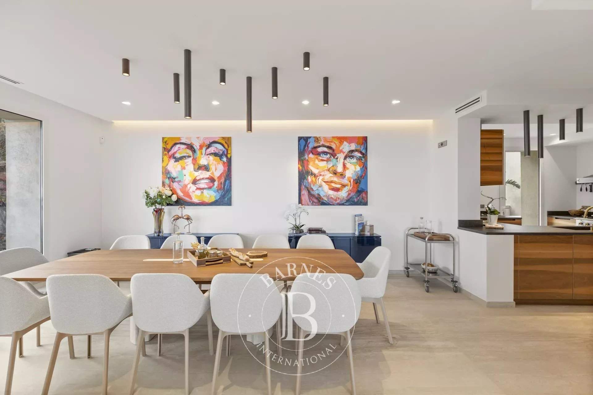 Favone, Villa, Vue mer panoramique, 7 chambres, proche plage, piscine, Cinéma, Salle de sport, Sauna, Hammam, Salle d'arcade, Terrain de pétanque picture 6