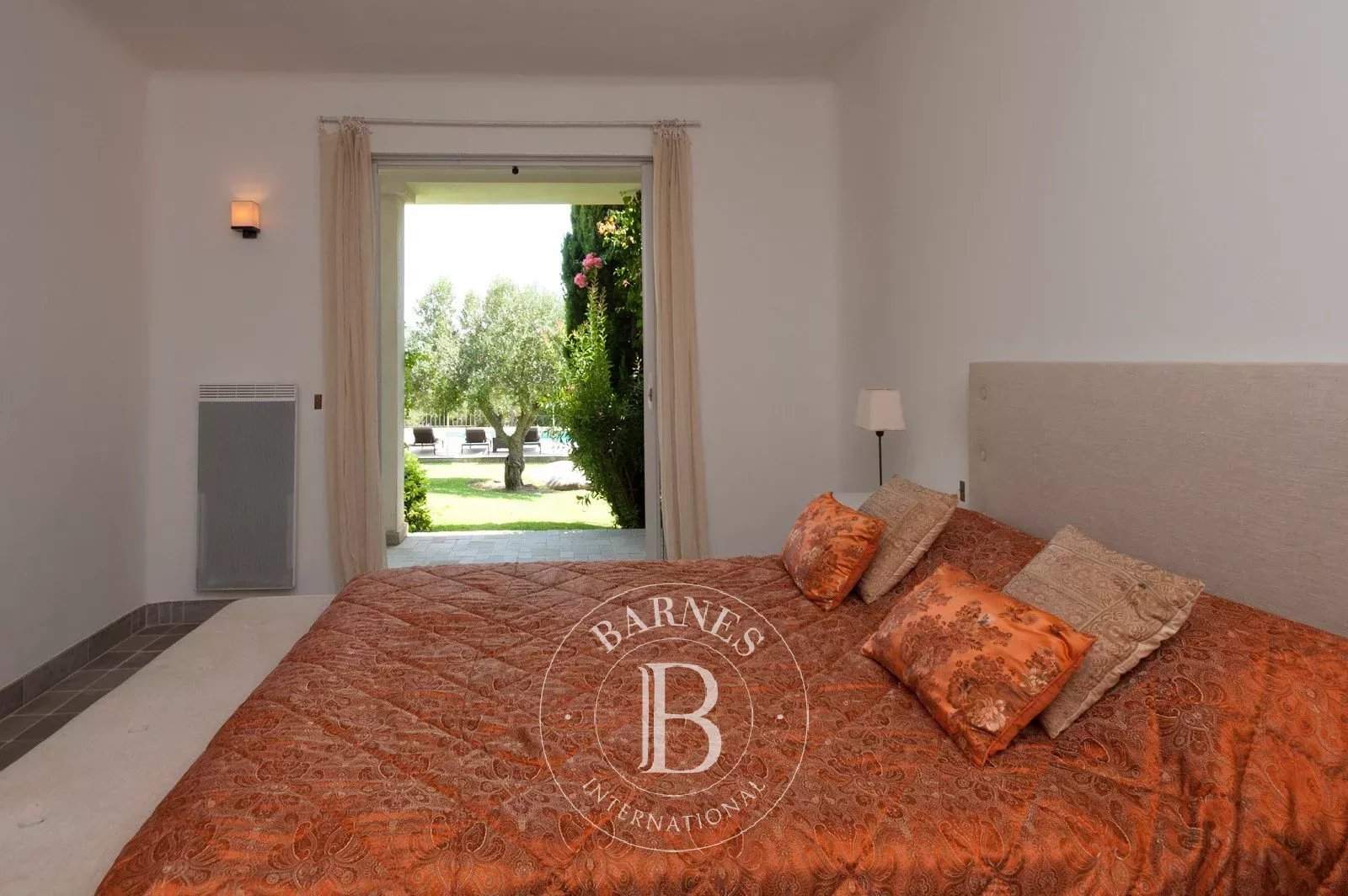Sainte-Lucie-de-Porto-Vecchio  - Villa 8 Pi&egrave;ces 7 Chambres - picture 12