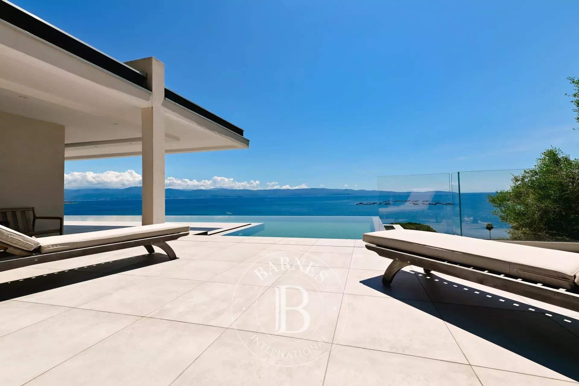 Ajaccio  - Property 6 Bedrooms - picture 4