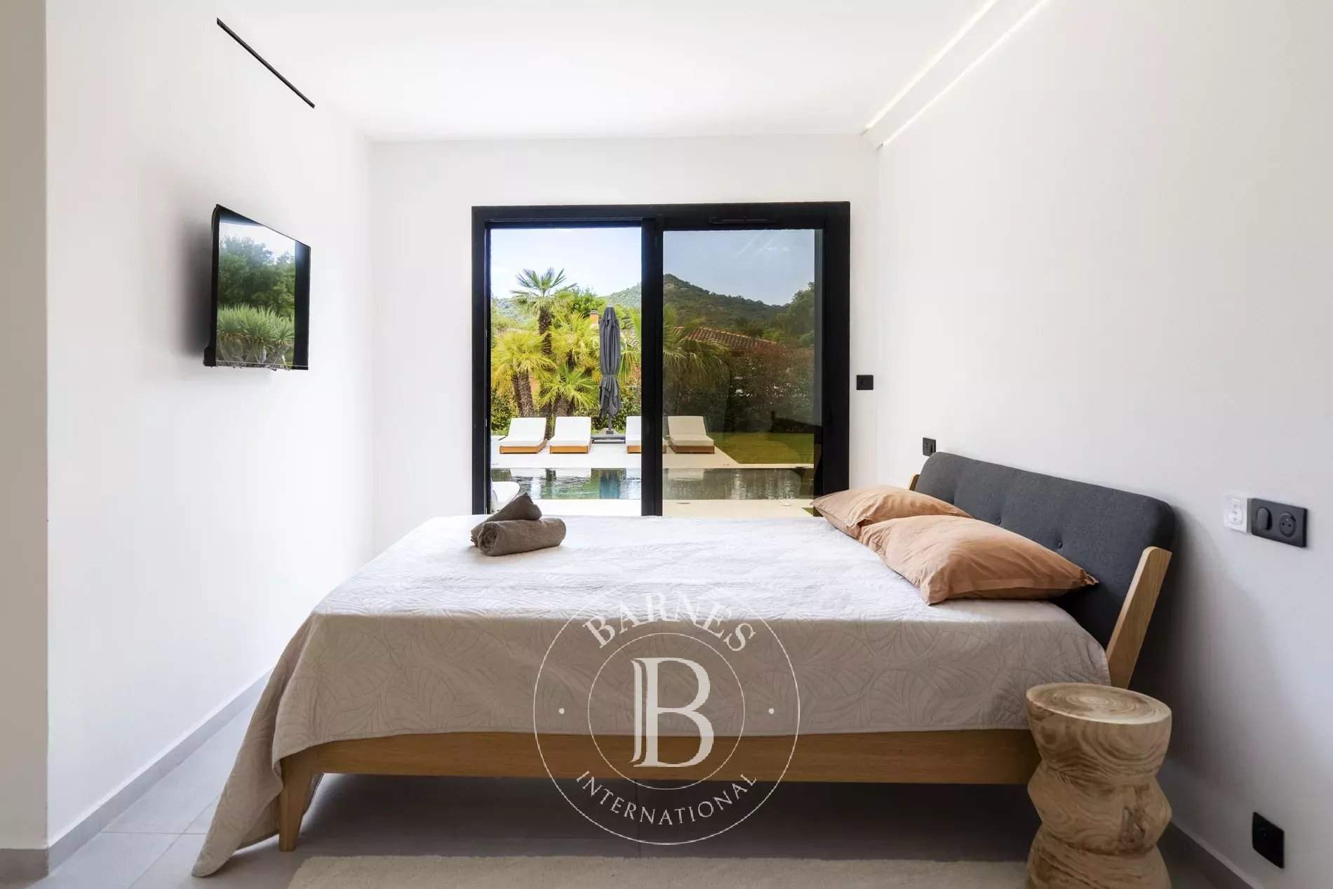 Lecci  - Villa 4 Pi&egrave;ces 3 Chambres - picture 11