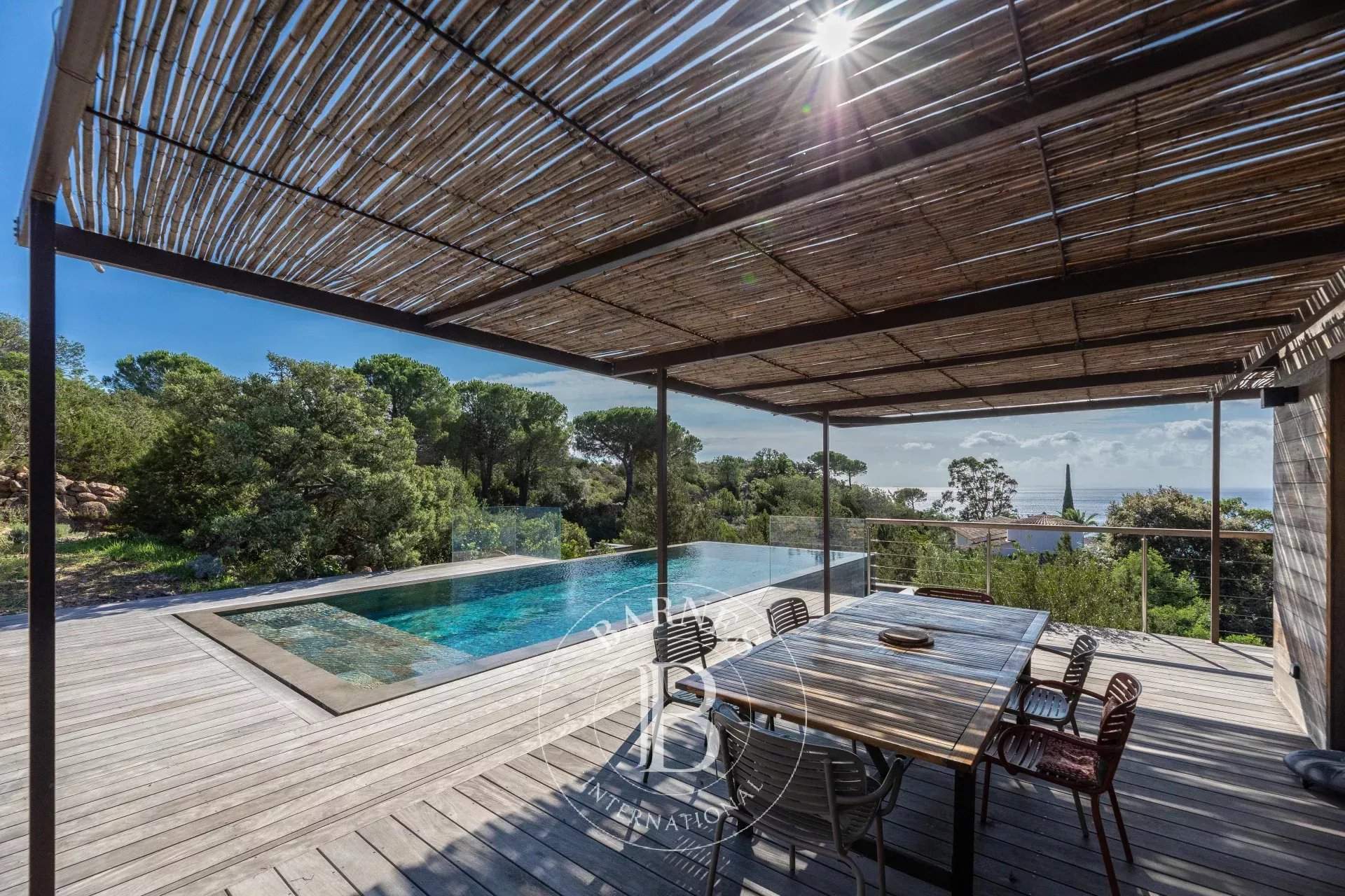 Porto-Vecchio, Palombaggia, 4 Bedroom Villa with Pool, Sea View and Close to the Beach picture 12