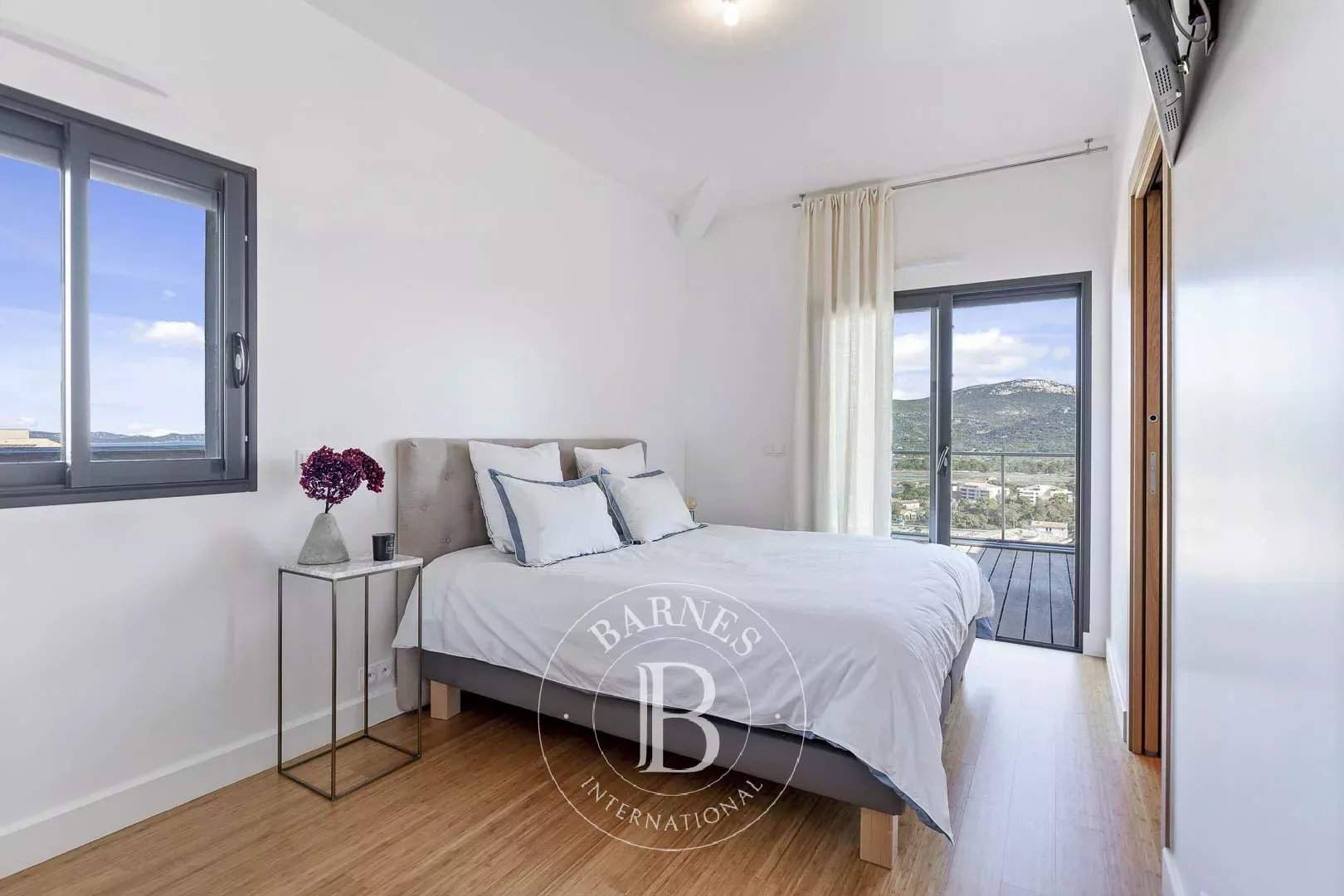 Porto-Vecchio  - Appartement 6 Pièces 4 Chambres - picture 8