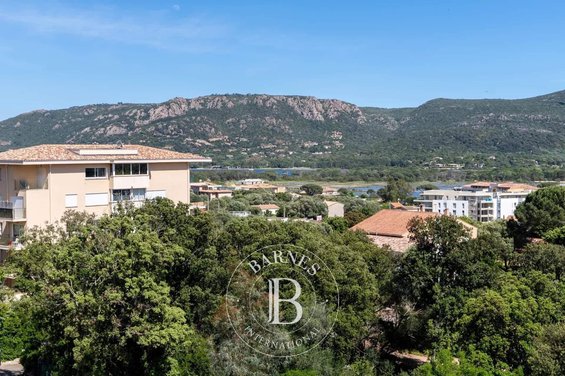 Porto-Vecchio  - Apartment 5 Bedrooms - picture 11