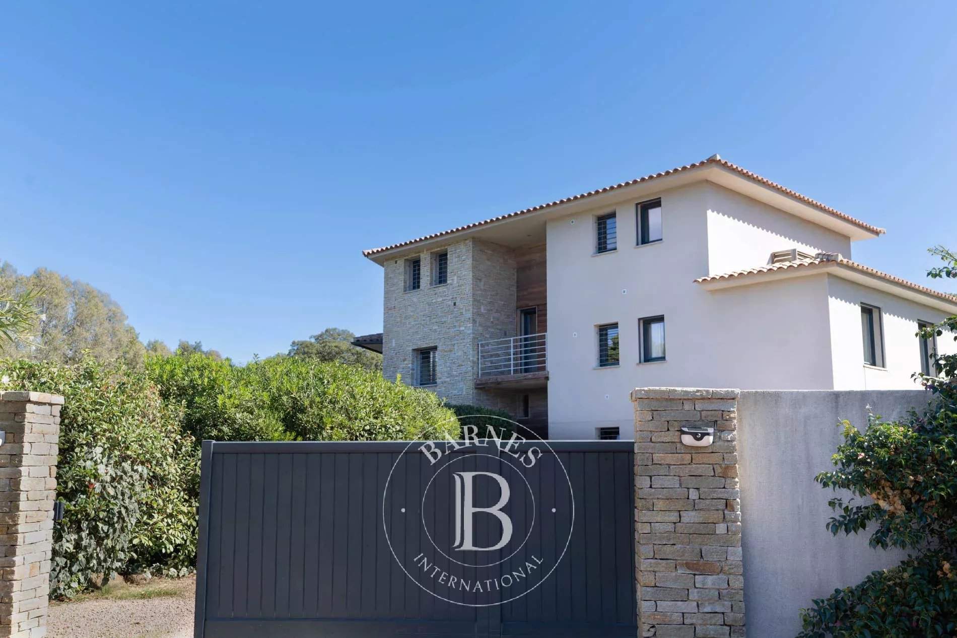 Porto-Vecchio  - Villa 10 Cuartos 6 Habitaciones - picture 1