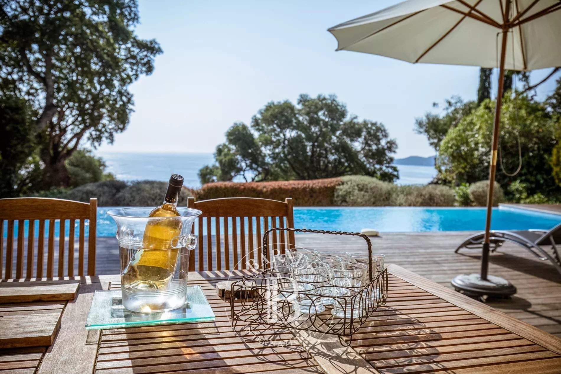 Pinarello, 5 bedrooms, swimming pool, sea and mountain views picture 2