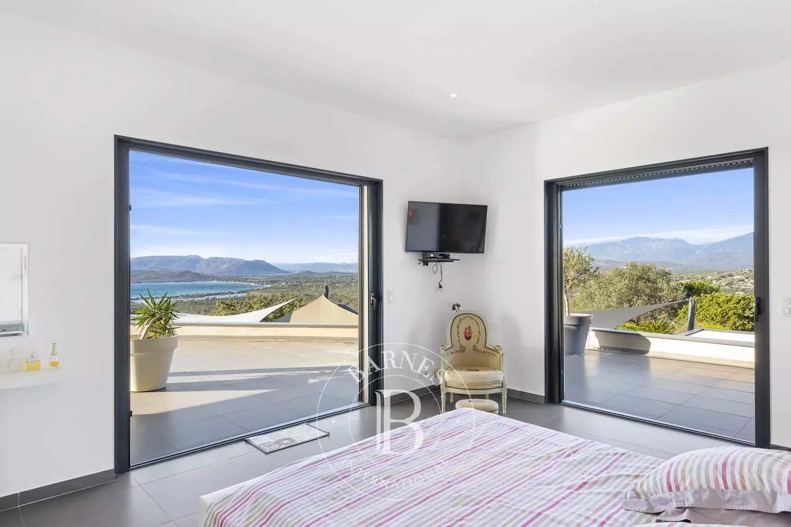 Sainte-Lucie-de-Porto-Vecchio  - Villa 8 Bedrooms - picture 14